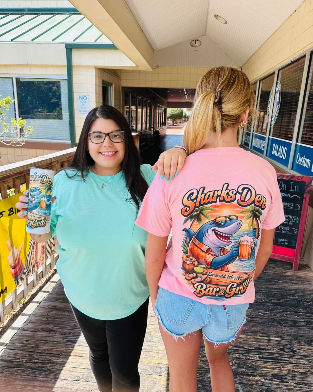 New merch just dropped 🦈 Grab yours next time you’re in!
Repping the Den in style with new shirts & tumblers.
Available now 🌴