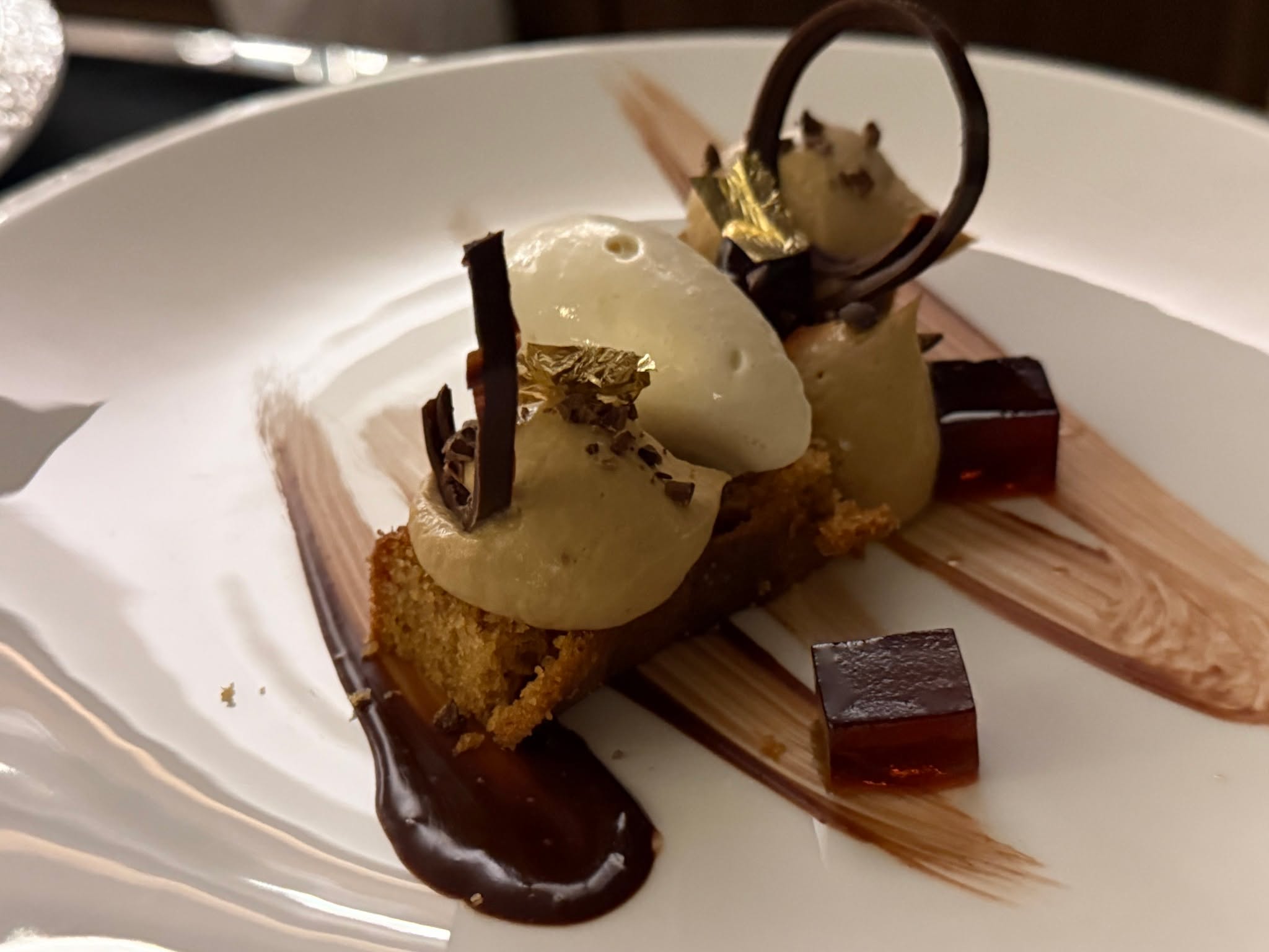 Really nice to see the new spring dishes heading out to guests this week.
Duck terrine, smoked duck, sweet potato, truffle honey & earl grey
Pressed belly pork, roast halibut, chorizo, leeks & apple
"Tiramisu"
#bbq #inhomedining #passion #summer #dinner #sunday #luxury #privatechef #oxfordshire #buffet #caterer #henley #barbecue #bespoke #party #wedding #local #reading #glutenfree