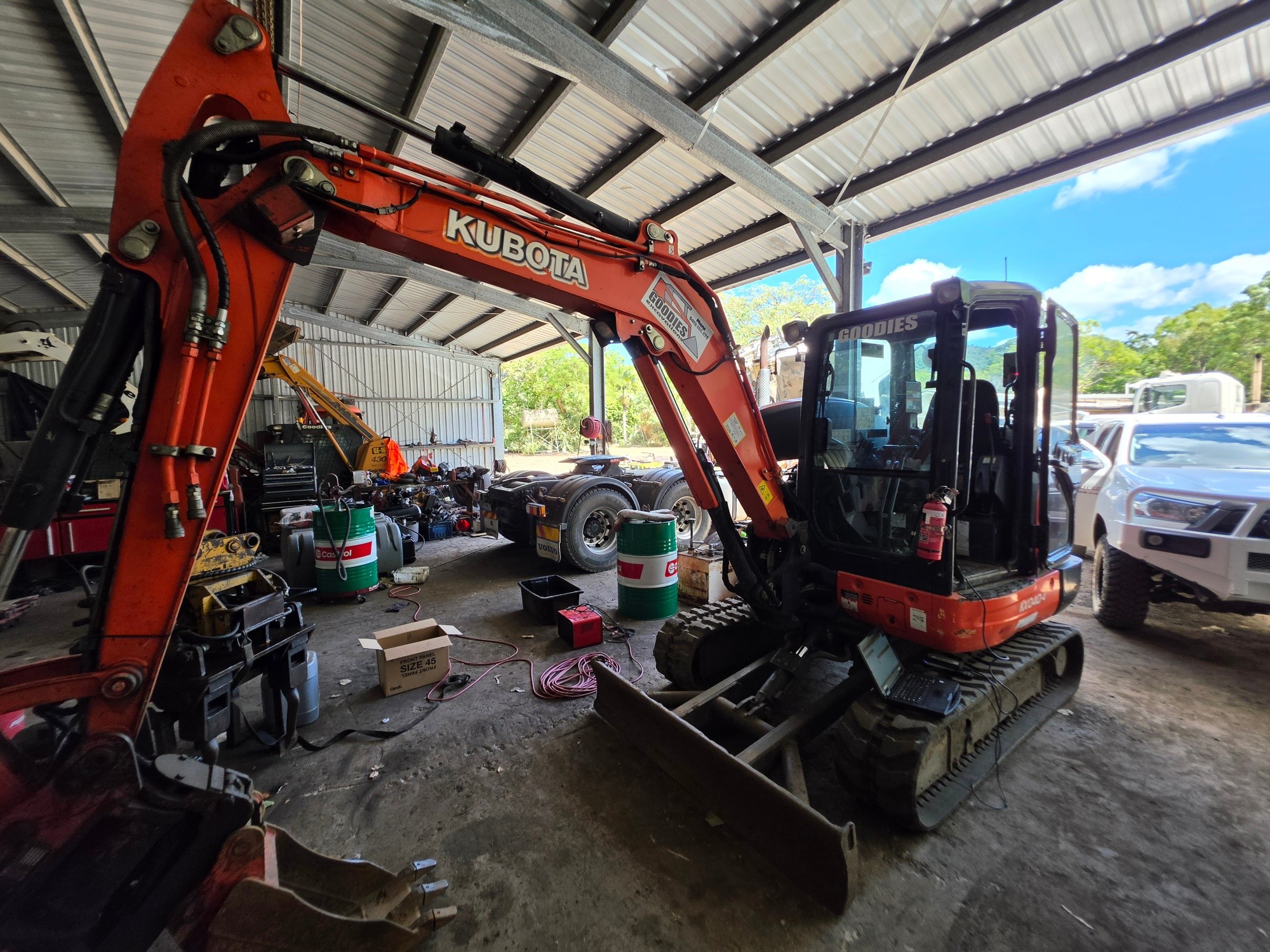 🔧 Kubota Excavator – Performance Upgrade Completed! 🚜
Another machine back to work and performing at its best! This Kubota excavator came into the workshop with ongoing aftertreatment-related issues that were affecting reliability and productivity on site.
✅ What We Did:
✔️ Custom ECU calibration
✔️ Aftertreatment system solution
✔️ Improved throttle response and overall performance
✔️ Enhanced reliability for demanding job sites
With these upgrades, the machine is now running smoother, delivering consistent power, and minimizing downtime—keeping operations efficient and cost-effective.
At Diesel Smart, we specialize in tailored ECU solutions for a wide range of machinery including Kubota, CAT, Cummins, John Deere, and more. All files are tested and supported by our Australian-based team.
📞 Real Aussie Phone Support 🌏 Australia-Wide Service 🔧 Remote & On-Site Solutions Available
👉 Workshops can also access our online tuning file portal: dsmart.tuningfileportal.com
Get in touch today to see how we can keep your machinery operating at peak performance.
#DieselSmart #Kubota #Excavator #HeavyDiesel #ECUTuning #Machinery #PerformanceUpgrade #AussieSupport #RemoteTuning #ConstructionEquipment