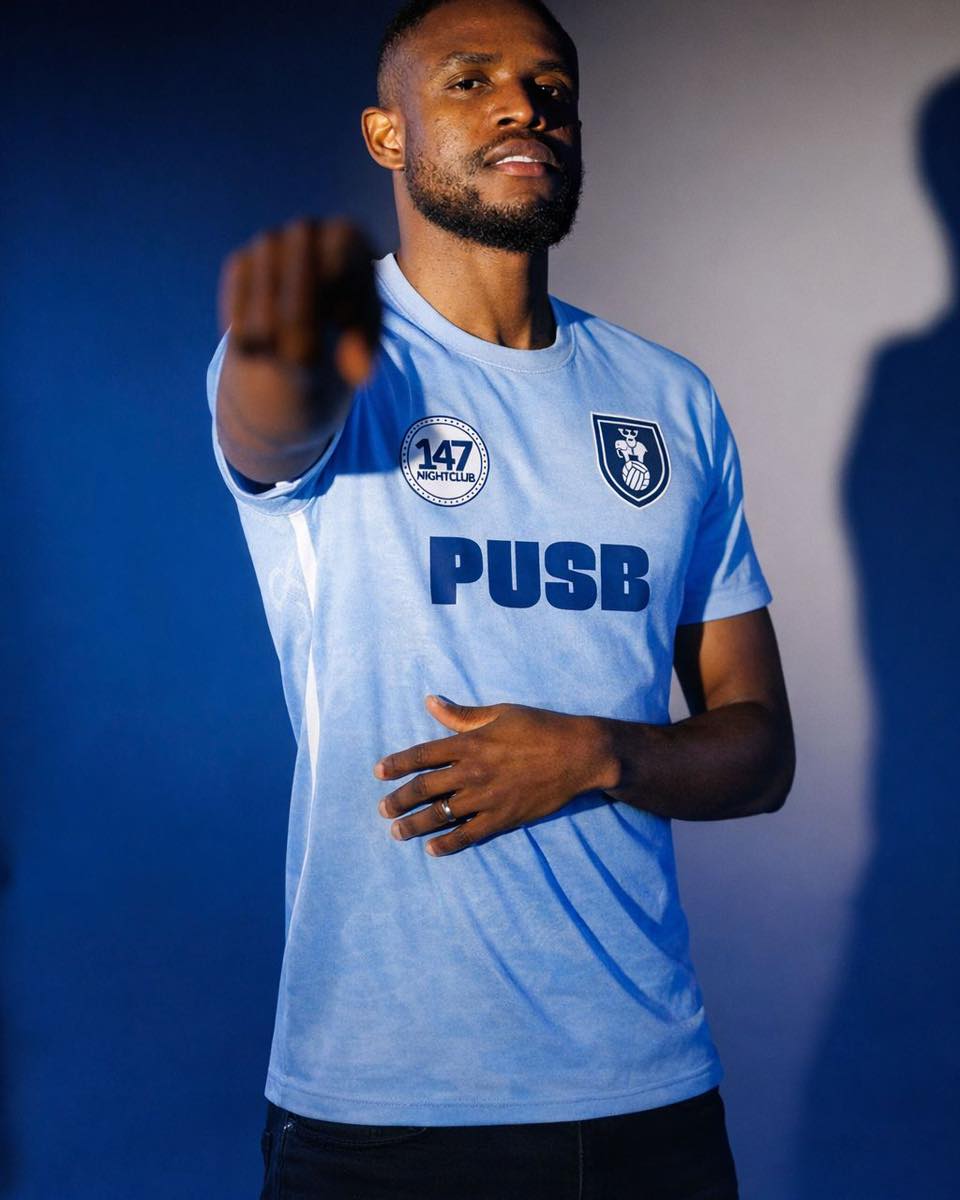 FREE 147 X CCFC SHIRTS THIS SATURDAY
To celebrate Coventry City’s return to the premier league we will be give EVERYONE A limited edition 147 X CCFC Shirt
We have 500+ of these to give away on Saturday to help us paint the city sky blue
This is just one of the MANY surprises in store for Saturday
Arrive early to get yours 🩵 PUSB
Disclaimer: Frank hasn’t actually worn one (yet) 👀