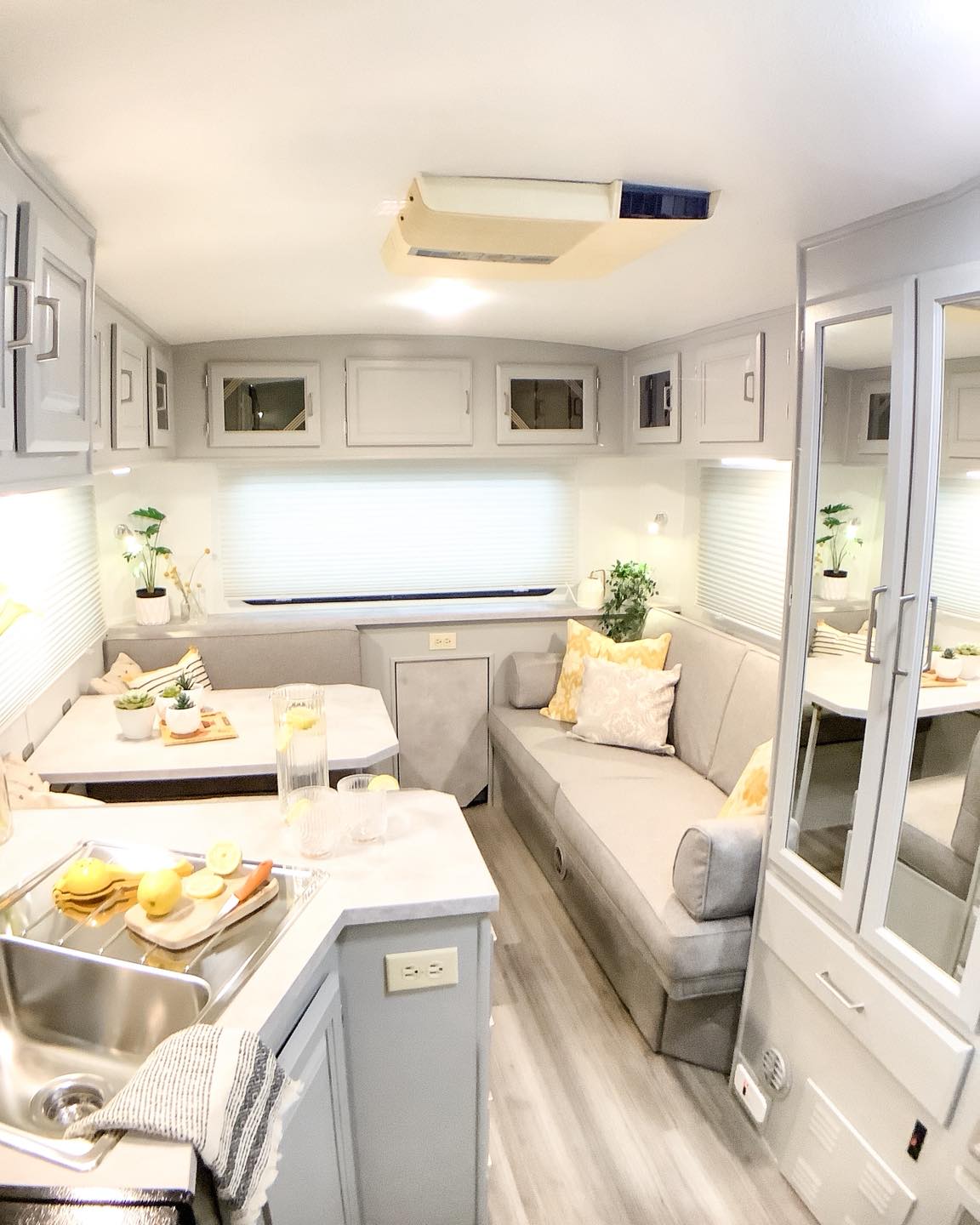 New Reno alert!
Here is a sneak peek at our latest Reno. (Before and after pics to come)
We brightened up a 90s fifth wheel with a fresh spring palette. We know it’s got another 30 years in it now!
#revolutiontrailers #rvreimagined #rvrenovation #fifthwheel #rvlife #RVLife #rvlifeisthebestlife #rvlifeisthebestlife🏕️ #rvlifeadventures #rvlifeadventuresbegin #rvlifeadventuresbegin♥️