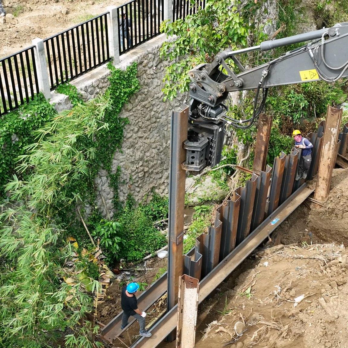 12 meters deep. 100% performance.
Only with the G30 Vibro Hammer.
#VibroHammer #G30 #PileDriver #SUNJIN #KoreaManufacturer #Construction #floodcontrol #HeavyEquipment