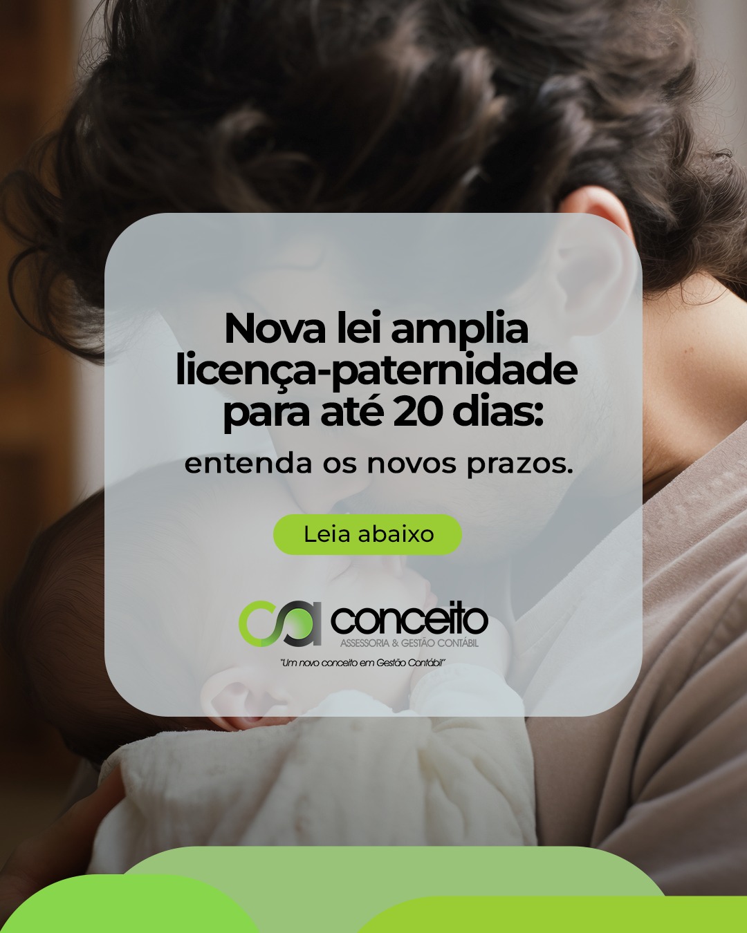 Nova lei amplia licença-paternidade para até 20 dias: entenda os novos prazos e direitos 👶
Após anos de espera, o Brasil finalmente tem uma nova regulamentação para a licença-paternidade. Sancionada agora em março de 2026, a nova lei amplia o benefício dos atuais 5 dias para até 20 dias. Mas atenção: essa mudança não acontece toda de uma vez.
Para permitir a adaptação das empresas e da Previdência Social, o aumento será gradual. Veja como vai funcionar o cronograma na prática:
* 10 dias a partir de 1º de janeiro de 2027;
* 15 dias a partir de 1º de janeiro de 2028;
* 20 dias a partir de 1º de janeiro de 2029.
Além do aumento dos dias, a nova legislação trouxe garantias fundamentais que todo trabalhador e empregador precisa conhecer:
* Estabilidade no emprego: O funcionário não poderá ser demitido sem justa causa pelo período de até um mês após o fim da licença-paternidade.
* Quem paga a conta: Durante o afastamento, a empresa pagará o salário do trabalhador e será totalmente reembolsada pelo INSS.
* Novos beneficiários: A nova regra não é exclusiva para quem tem carteira assinada (CLT). Trabalhadores autônomos, empregados domésticos e MEIs também passarão a ter acesso ao benefício.
* Casais homoafetivos: O direito está expressamente garantido em casos de adoção, onde um parceiro recebe a licença-maternidade e o outro a licença-paternidade.
É importante lembrar que, até o final de 2026, a regra dos 5 dias corridos permanece válida. No entanto, o RH das empresas e os trabalhadores já devem ficar atentos a esse novo cenário.
Fale com a Conceito: 📲 (51) 99954-9953 | 🌐 www.conceito.cnt.br
#LicencaPaternidade #DireitoTrabalhista #DepartamentoPessoal #EmpresaCidada #GestaoDeRH #BeneficiosFiscais #ContabilidadeConsultiva #ConceitoContábil