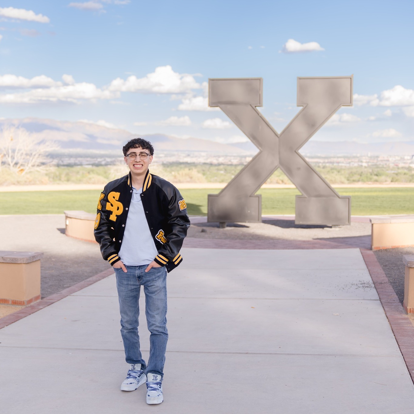 There’s just something so special about senior year 🤍
The excitement, the milestones, the almost-there feeling… it deserves to be remembered.
And if you’re seeing this thinking, “Did I miss my chance?” — you didn’t. Not even close.
There is still time to capture this season before it’s gone. Whether you want golden light, spring blooms, or something simple and timeless, we can make it happen ✨
Senior sessions don’t have to be rushed or stressful… they get to be fun, relaxed, and all about YOU.
Let’s celebrate your story before this chapter closes 🎓💛
DM me or head to the link in my bio to grab one of the last spots!