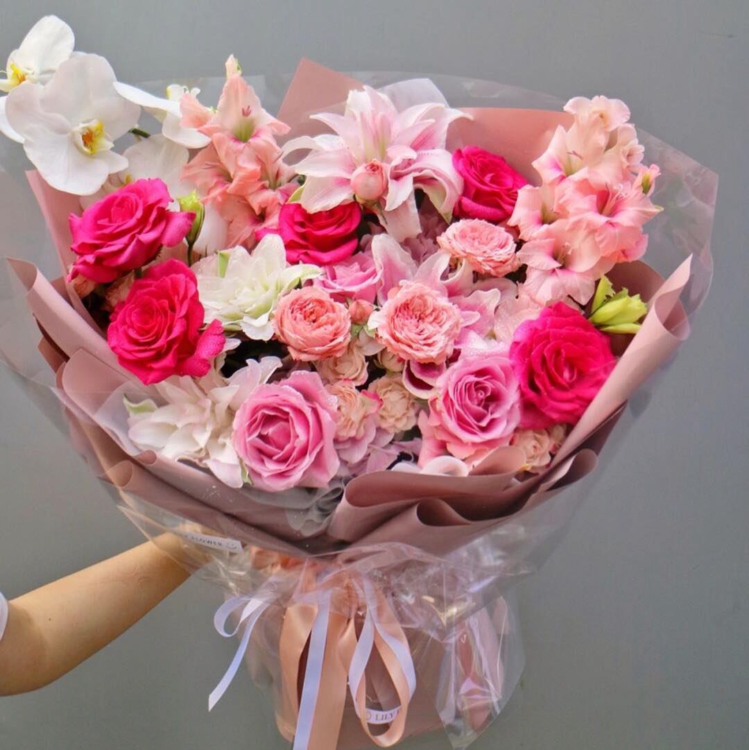 Flower Bouquet open for order
📲 For enquirers and booking:
92712311 (Customer Service)
84086616 (Hui)
96607772 (Chloe)
#event-decoration #sgbirthdayparty #sgeventstyling #partysetup #sgballoons
#singapore #partytime #sgpartyplanning
#sgballoons #balloonsbouque #sgbirthday #eventplanners