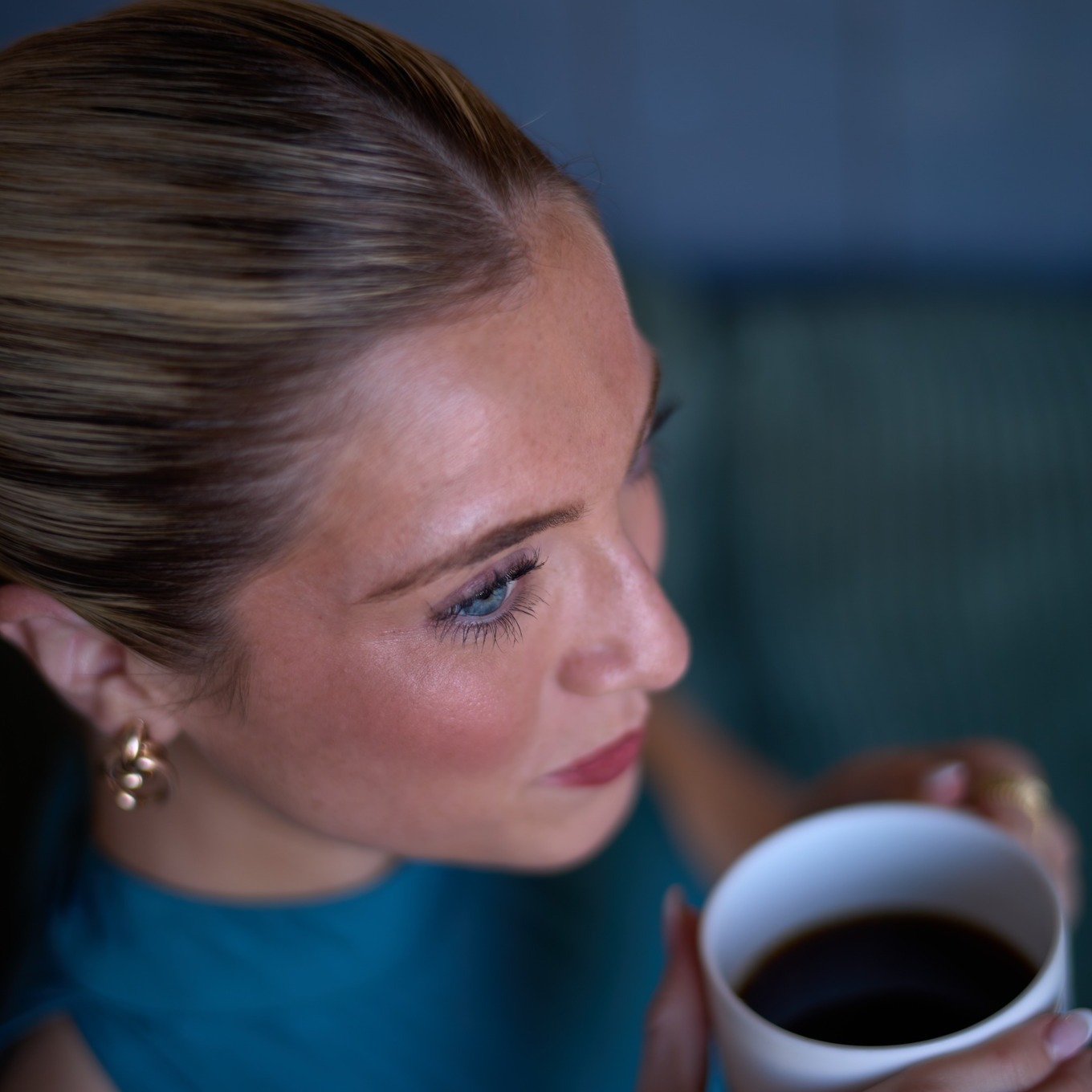Coffee is a moment, not a rush.
#loklcafe #coffeeculture #specialtycoffee #slowcoffee #analoglife