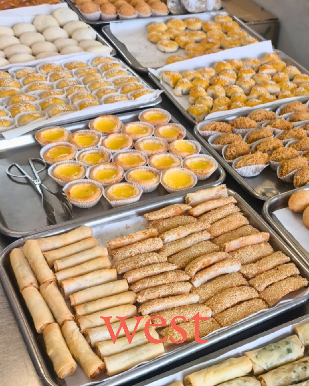 Start with a coffee, wander and eat your way through local shops, take a detour into nature, then finish with a table full of dumplings. Carlingford is where green spaces and global flavours sit side by side.
@nswgov @destination_nsw @visitnsw @tourismnsw @cityofparramatta @atparramatta @transportfornsw @rossisfresh @grandcrucoffee @davidscakesss @communioncafe_ @fortunepalace_carlingford @lungkeedimsum
Explore Carlingford in our new article: Carlingford, A Suburb of Delightful Surprises
#WESTApp #Carlingford #travel #food #whatareyoudoingthisweekend