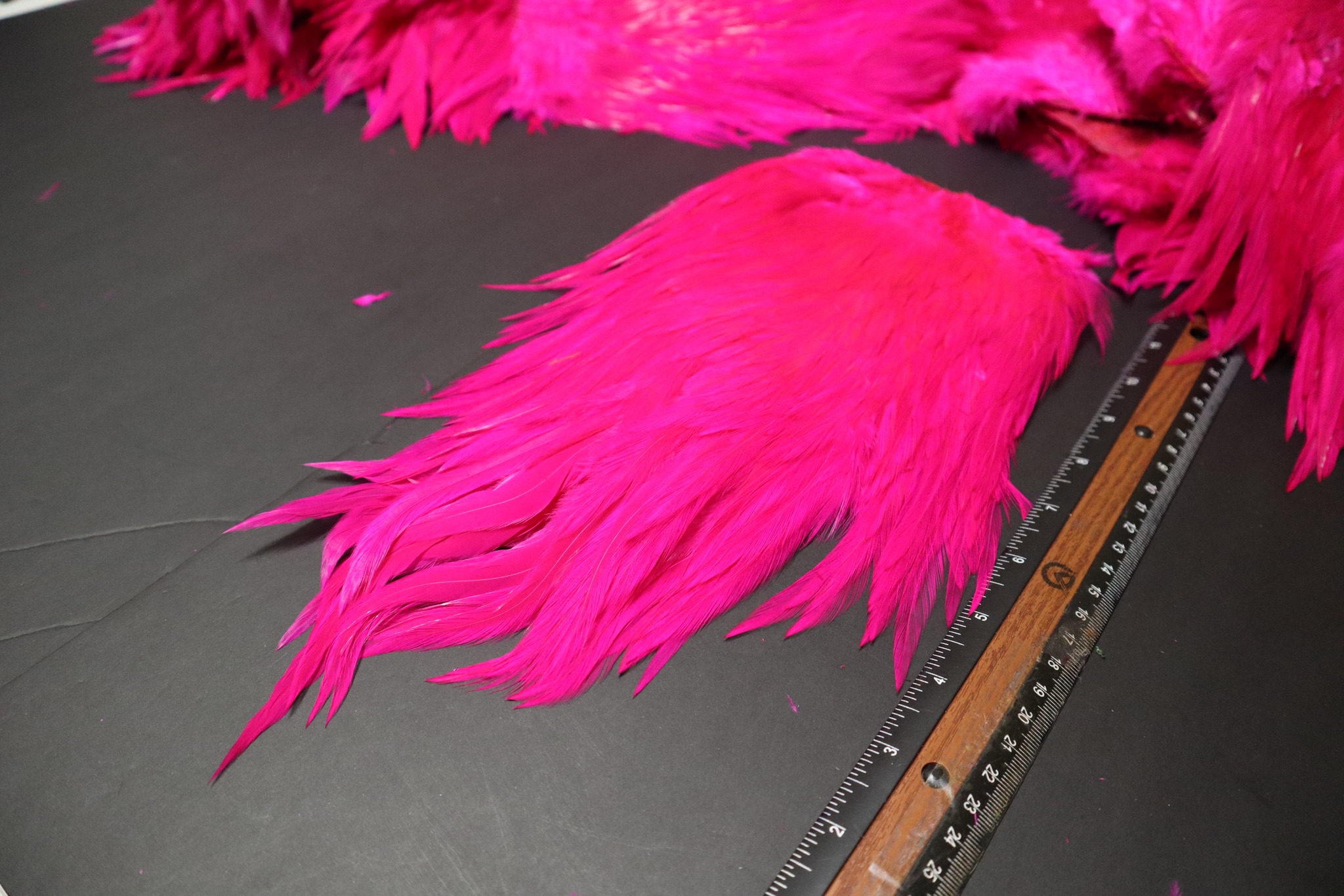 🔥 NOUVEAUTÉ FLASH — HOT PINK QUI FRAPPE FORT 🔥
🎣 Nos Grandes Selles de Coq Super Select AAA – Hot Pink
La couleur qui fait réagir… et attaquer!
Tu veux des mouches qui déclenchent des attaques agressives? Le Hot Pink, c’est LA couleur qui sort du lot, parfaite pour provoquer les carnassiers quand rien d’autre ne fonctionne.
💎 Qualité #1 (AAA)
Des plumes sélectionnées pour leur rigidité et leur tenue exceptionnelle — parfaites pour des montages propres, durables et efficaces.
✨ Pourquoi tu vas les adorer :
✔️ Rigidité parfaite → ailes qui gardent leur forme
✔️ Hackle ultra polyvalent → streamers, nymphes, mouches sèches
✔️ Idéal pour : Woolly Bugger, queues, wing case, ailes
✔️ Couleur ultra visible → attire l’attention même en eau teintée
🔥 Que tu montes pour la truite, le saumon, le brochet ou le bar rayé, ces plumes donnent vie à tes mouches avec un profil agressif et un mouvement irrésistible.
💥 Un must dans ton stock de montage.
💥 Quand ça doit mordre… Hot Pink fait la job.
👉 Disponible maintenant chez La Shed à Plumes https://www.shedaplumes.com/product-page/nos-grande-selles-de-coq-super-select-aaa-hot-pink
Fais passer tes montages au prochain niveau.