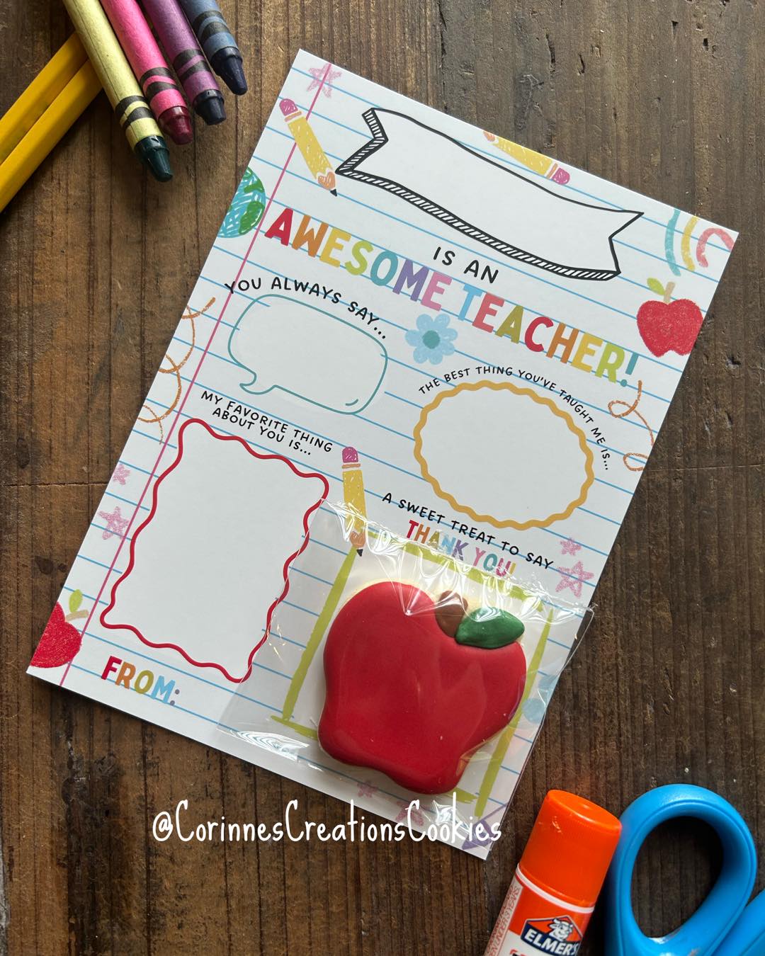 I think if you ask a teacher what their favorite gift to receive from students is it would be hand written notes. This Teacher Appreciation week gift them one of these adorable cookie cards. Card comes with mini apple cookie and space to fill in special notes for your teacher. Corinnescreations.com/shop
#teacherappreciation #teacherappreciationweek #cookiegifts #thewoodlandstxcookies #sugarcookies #teachergifts #decoratedcookies #thewoodlandstx