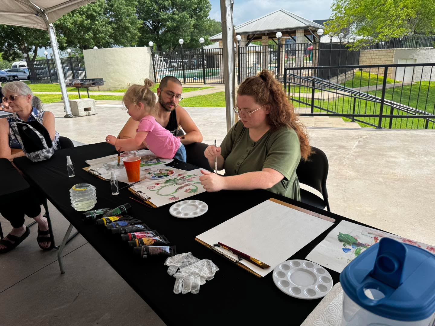What a FUN day helping local kids create art! We had many art stations today including watercolor, acrylic painting and more. We love the collaboration with Paint the Town folks!
Thank you to all that came out in the heat today hope y’all had a fantastic time!
.
.
#cityofmarblefalls #highlandartsguildandgallery #marblefallstx #originalartwork #texasartists #highlandartsguild #HighlandArtsGuildandGallery #watercolorartwork #acrylic