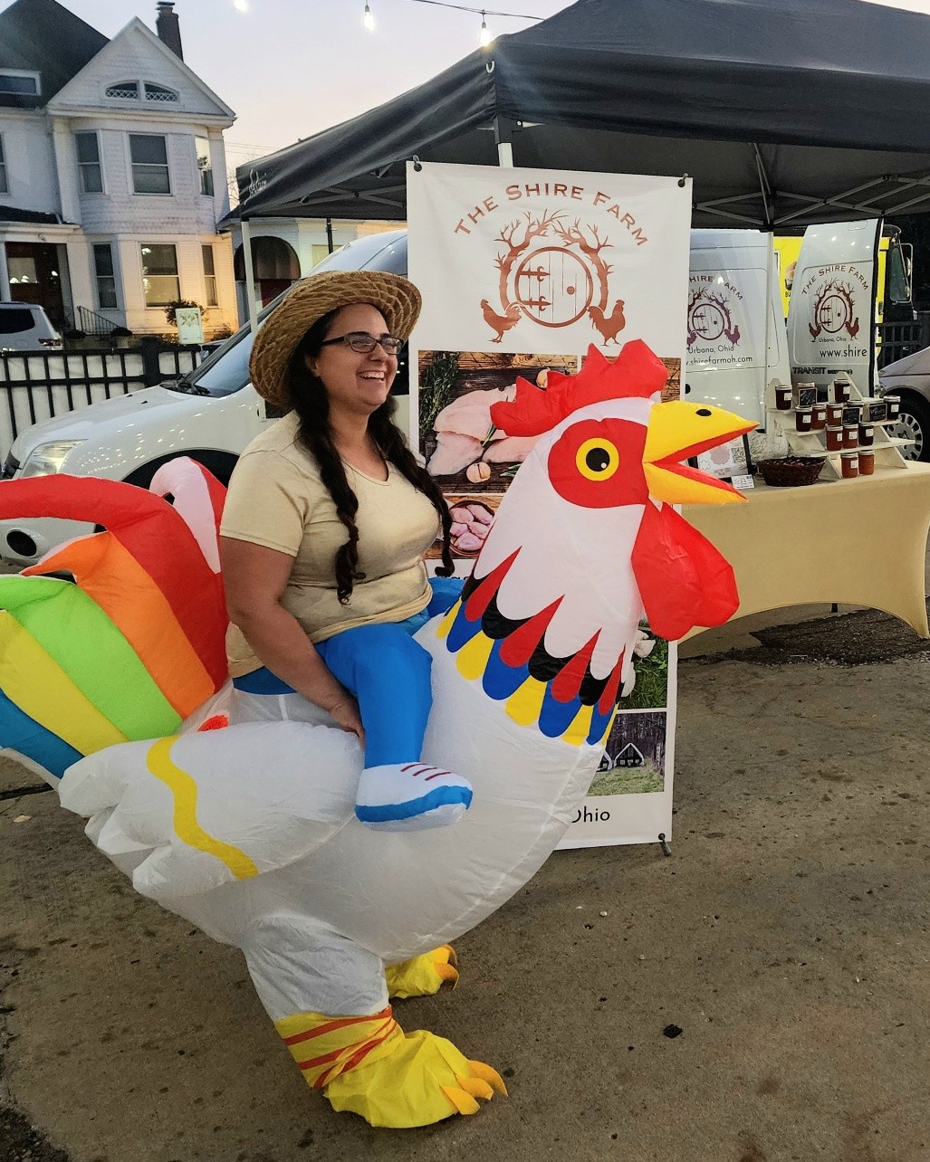 We’re getting ready for our first regular farmers market of the season this weekend! 🌾
Fresh eggs, farm-raised meats, and smiling faces coming soon.
#TheShireFarm #oakwoodfarmersmarket #knowwhereyourfoodcomesfrom