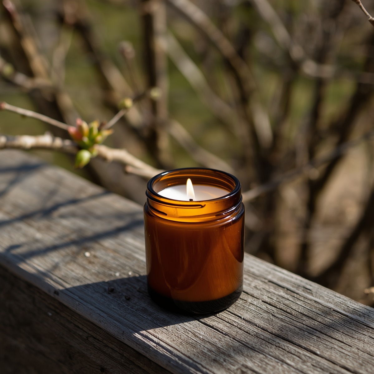 You pack a sweater. You go. It snows anyway.
May on the prairie is a negotiation. New post is up.
https://www.lunahrincandles.com/post/may-on-the-prairie