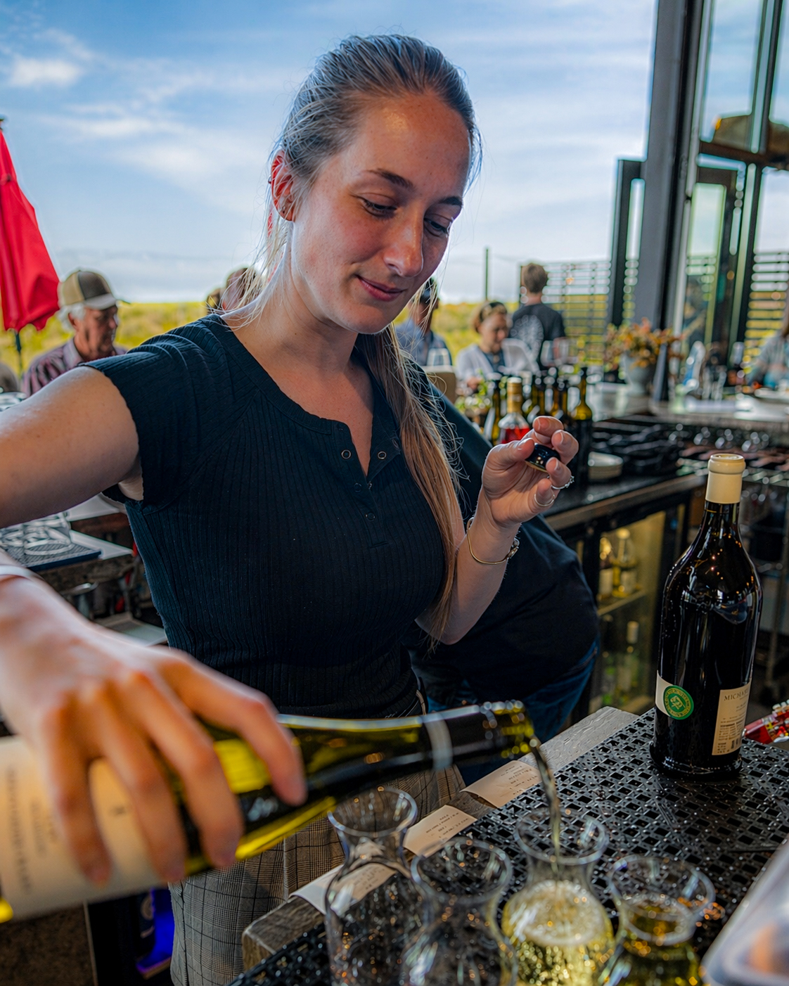 Now pouring: weekend state of mind 💭 🍷
#RavensView #CaveCreek #WineBar #CaveCreekWine