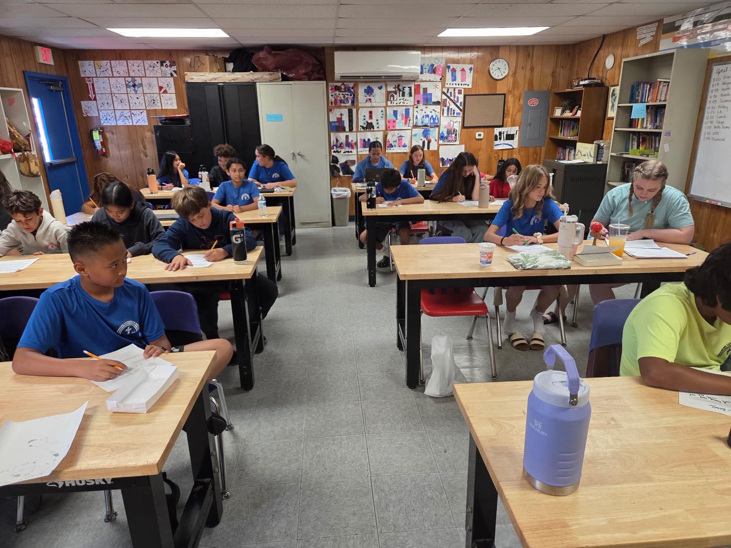 Where’s Waldo… or should we say, where’s our special guest? 👀🔴⚪
Our 6th grade class had a surprise visitor today, and spotting them was half the fun! ❤️🤍
Can you find the special guest in class today?
Drop your guess in the comments! 🕵️♂️📚
#EmmanuelLutheranSchool #ELSMaui #WheresWaldo #SpecialGuest #6thGradeFun #SchoolSpirit #ELSOhana