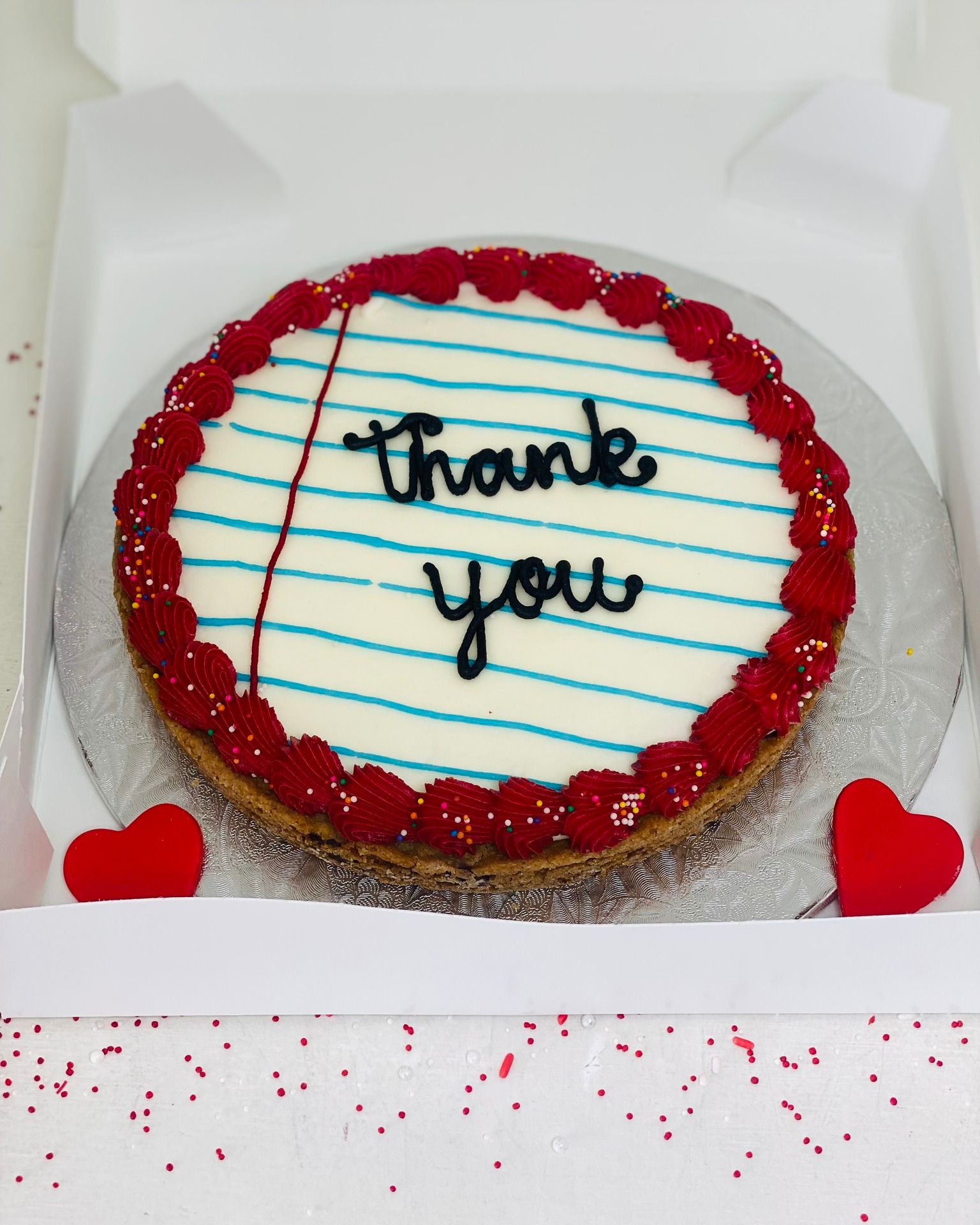 Personal Cookie Cakes, shareable Cake Bites, thoughtfully decorated cookies and more!
Visit Sweet Escape Cake Company this week to get something special for teachers!
We have loads of sweets to choose from for your teacher appreciation gift!
Tags: Indy Bakery, Indianapolis, Indianapolis Cakes, Teacher Appreciation
#smallbusinesses #indianabaker #indy #TeacherGifts #teacherappreciation #TeacherAppreciationWeek #teacherappreciationgift