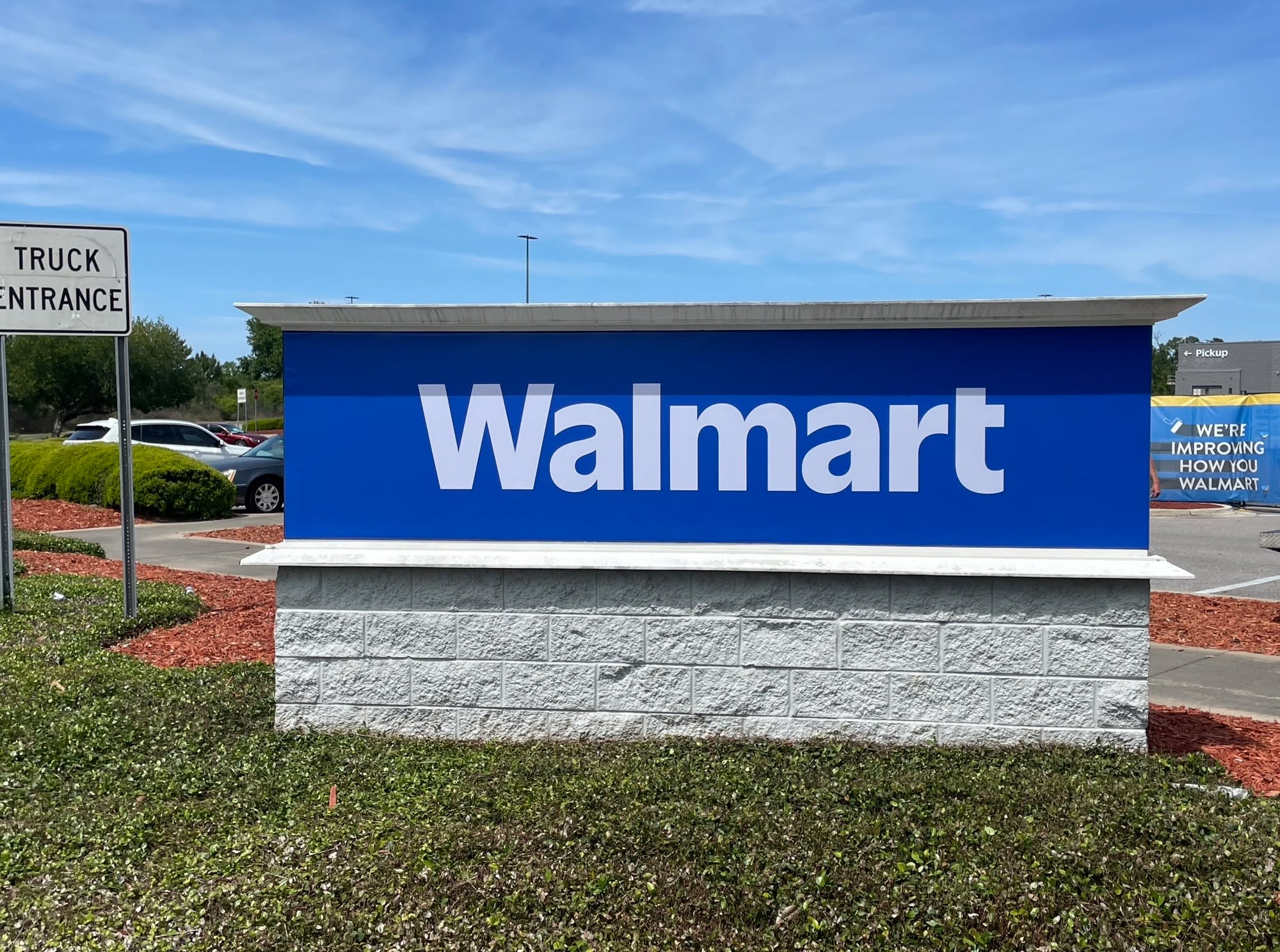 Walmart
1300 E John Sims Pkwy,
Niceville, FL 32578
Part ( 3 )
Thanks to our awesome team for knocking out another
Road Signs Install
If you would like a custom sign or Service of any kind,
please give us a call or text or email and our awesome
team can definitely take care of you!
( text ) or ( call ) 850.398.1712
TEAM850signs@gmail.com
#850signs #signage #customsigns #businesssigns #signdesign #branding #outdoorsigns #interiorsigns #exteriorsignage #signageexperts #professionalsigns #signinstallation #signcompany #businessbranding #clearsigns #trustedsigns #customsignage #signsolutions #qualitysign #LEDChannelLetters #SignInstallation #SignService #Walmart #Pensacola #Sandestin #crestview #destin #fortwaltonbeach #DeFuniakSprings #Niceville