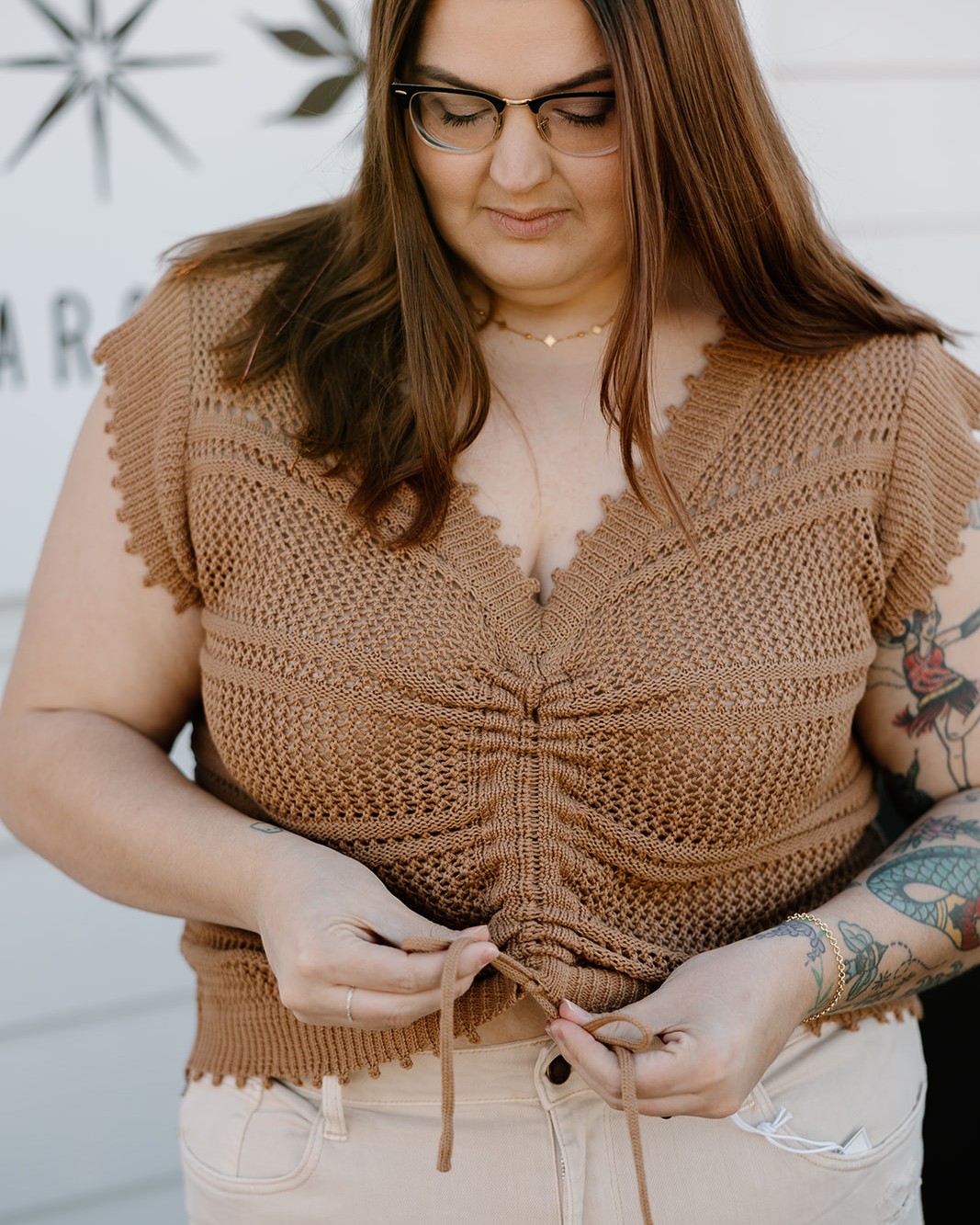 A good lightweight knitted shirt just hits different ✨ Available in tan + white and modeled perfectly by Willow ☀️💕
We’ve got these in the studio now! Stop by and grab yours, we'd love to see you. 🤗
#springshopping #shoplocal #smallbusiness #SupportLocalIndy #GirlGang #IndySmallBusiness #IndianapolisBeauty #shopindy #IndyWomen #SpringStyle #NewIn #SpringFashion #IndyStyle #ShopIndyLocal
