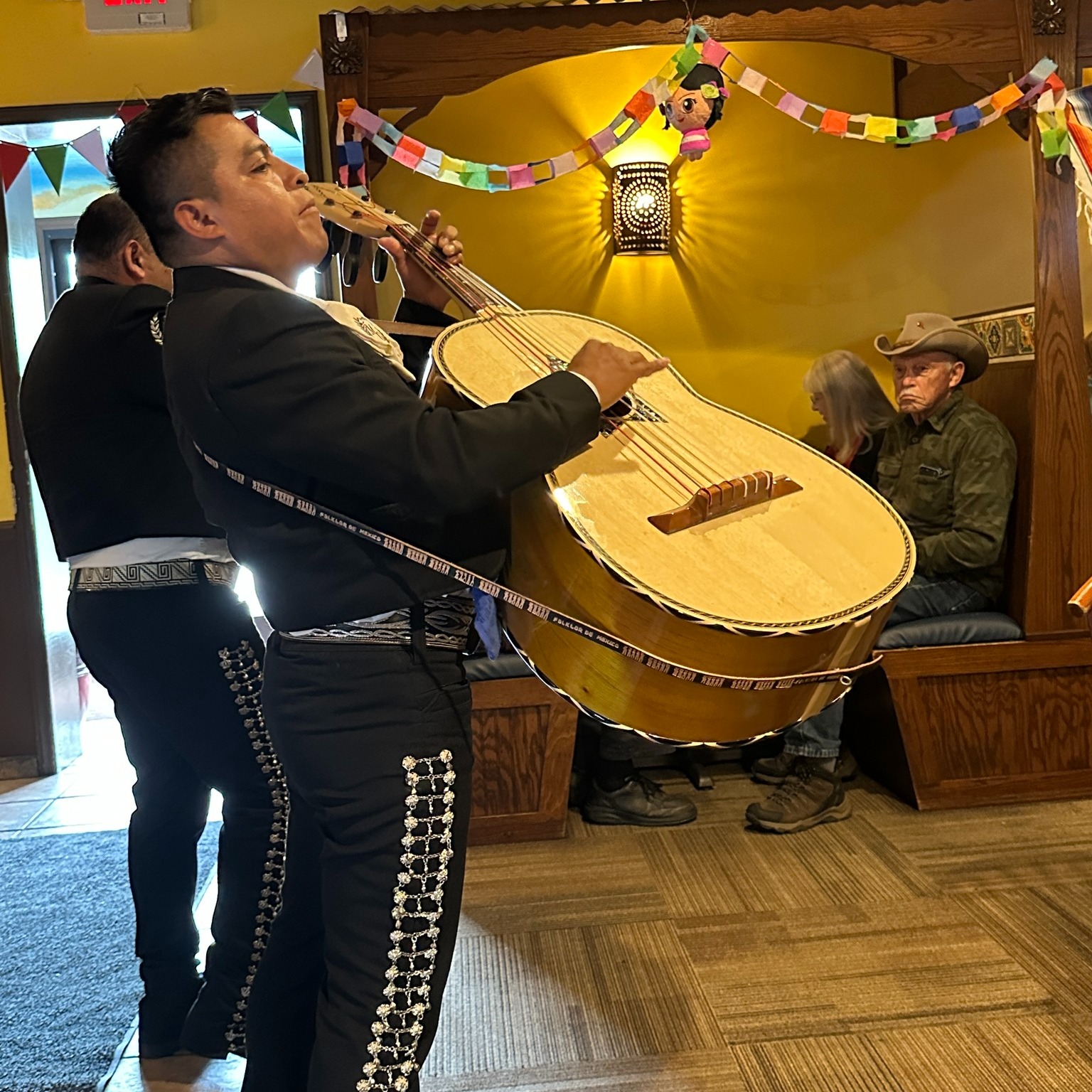 Last mariachi night of the month! 🎶🎺
Join us this Friday from 5–8 PM at Mi Pueblito Rutherfordton for food, music, margaritas, and fiesta fun! 🍹🇲🇽✨ #fiesta
