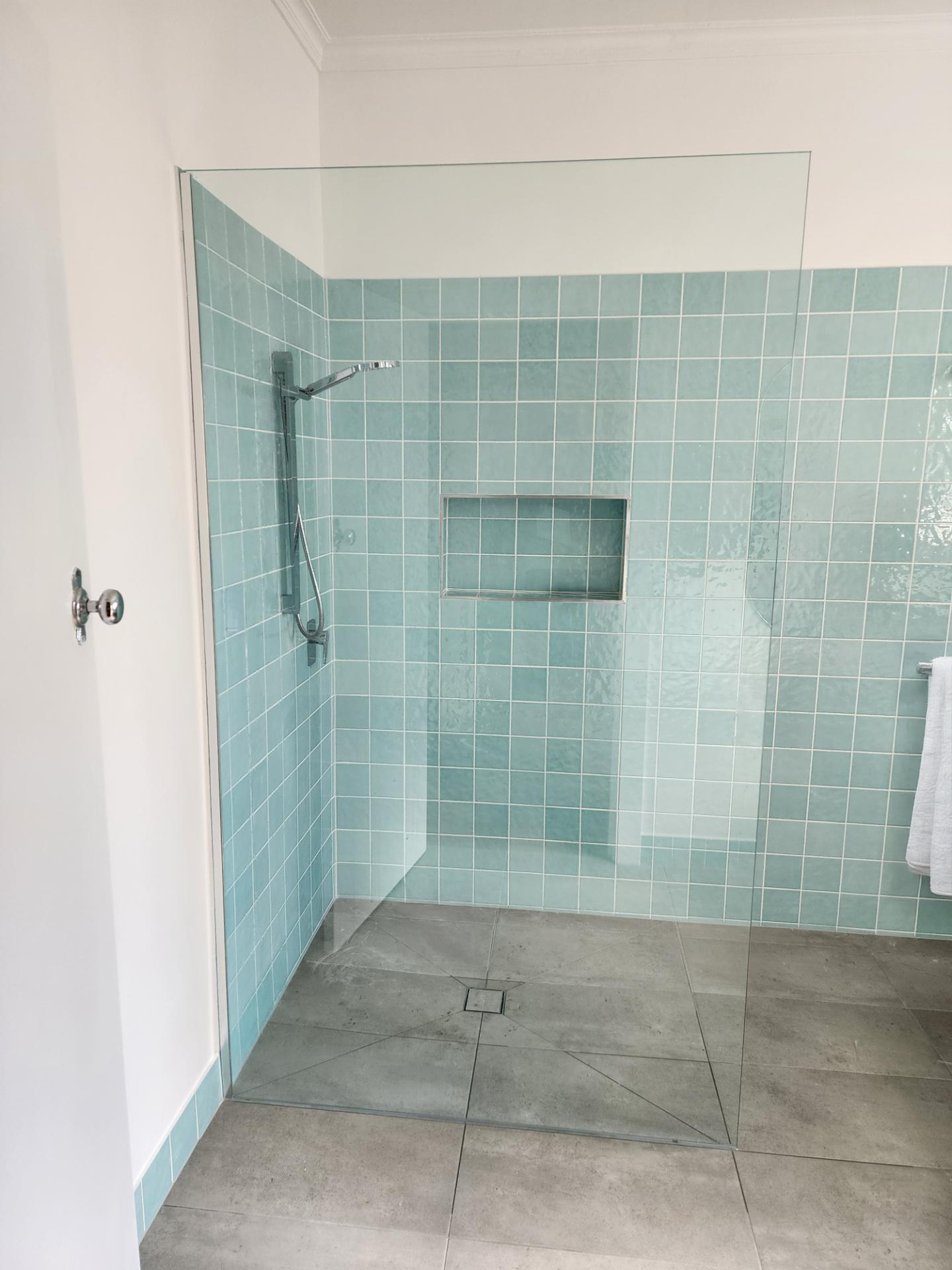 🚿 Upgrade your bathroom with a high-quality DIY Shower Screen.
Browse our range online today with delivery available across Melbourne.
#DIYShowerScreenKit #ShowerScreenIdeas #MelbourneShowerScreensOnline