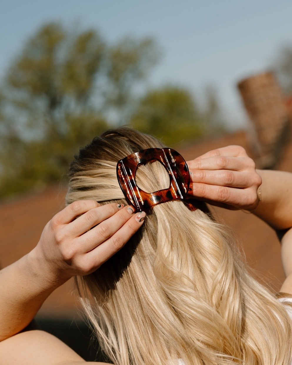 We are LOVING these new hair accessories we carry in the studio! The perfect way to elevate your outfit 🥰
Stop by, say hey, and do a little shopping if you're in the area!
#IndySmallBusiness #SupportLocalIndy #smallbusiness #shoplocal #fishersindiana #IndyWomen #IndyStyle #shopindy #GirlGang #halfmoonbrow #SpringStyle #springshopping #ShopIndyLocal