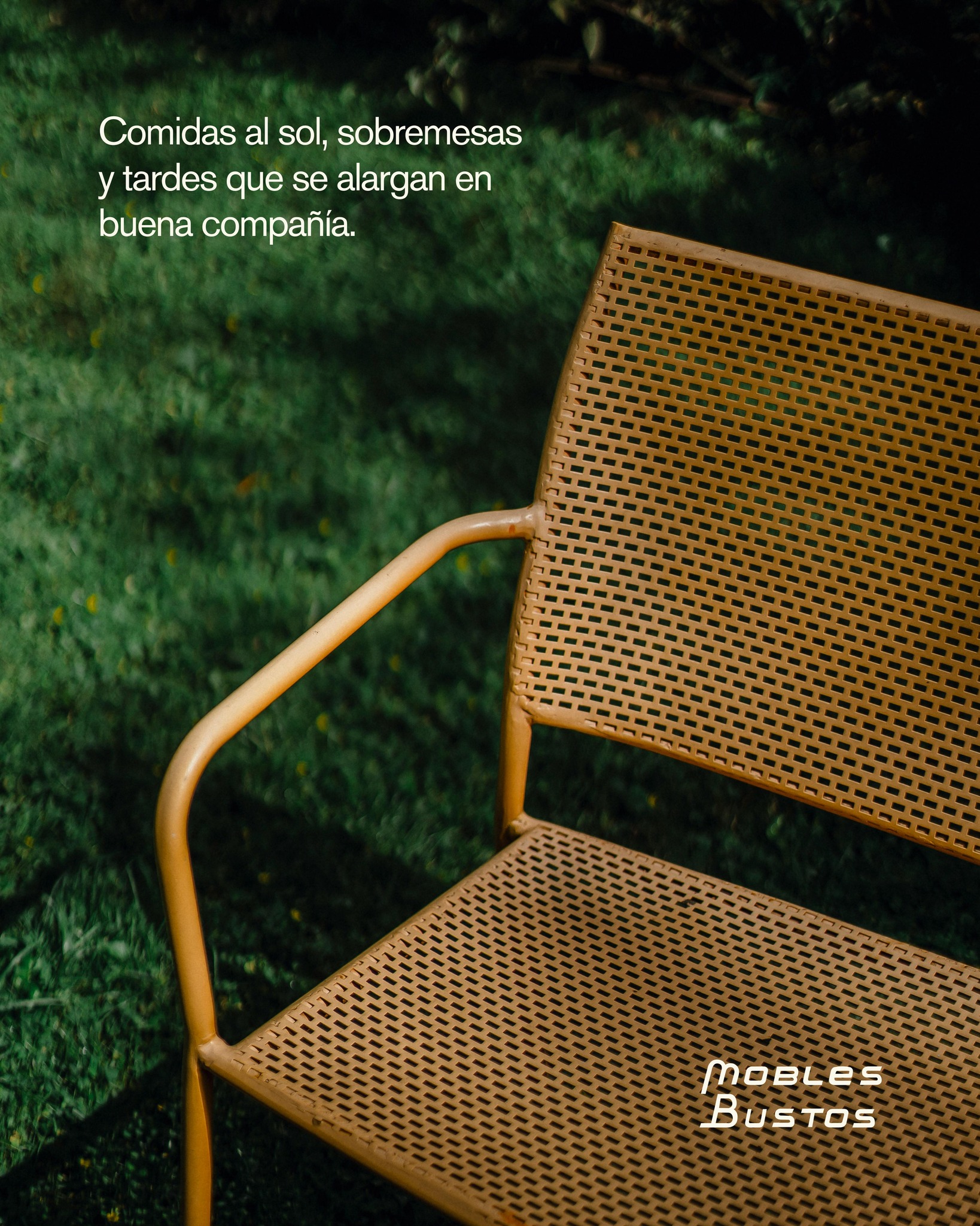 Mayo nos invita a volver a vivir los espacios al aire libre ☀️
Si estás pensando en renovar tu terraza, jardín o balcón, este es el momento perfecto para prepararlo y disfrutar de todo lo que viene: comidas en familia, ratitos de descanso y encuentros que saben a buen tiempo.
En Mobles Bustos te ayudamos a encontrar el mobiliario ideal para tu exterior. Consúltanos sin compromiso ❤️
#moblesbustos #terraza #mueblesamedida #verano