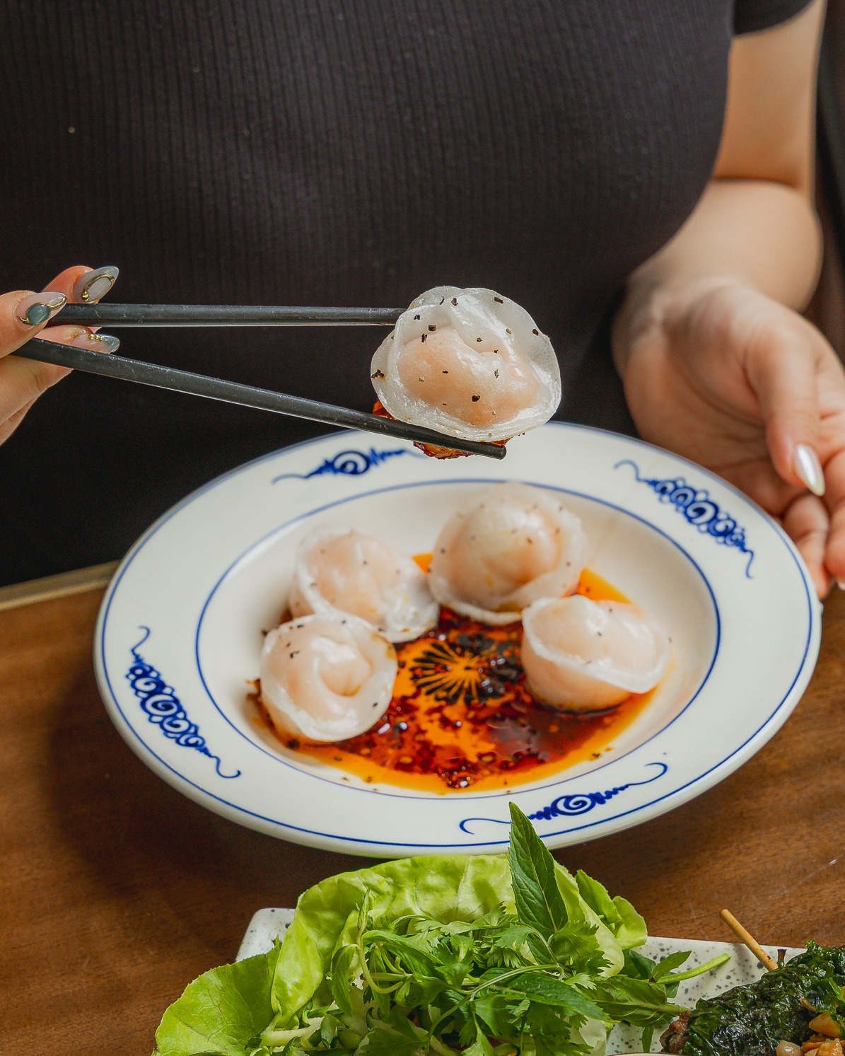The only right way to start a meal.
Plump, juicy prawn dumplings, served with our house soy sauce and a kick of smoked chilli oil.
Perfect for sharing to get things going,
but we won't judge if you keep the whole plate to yourself.