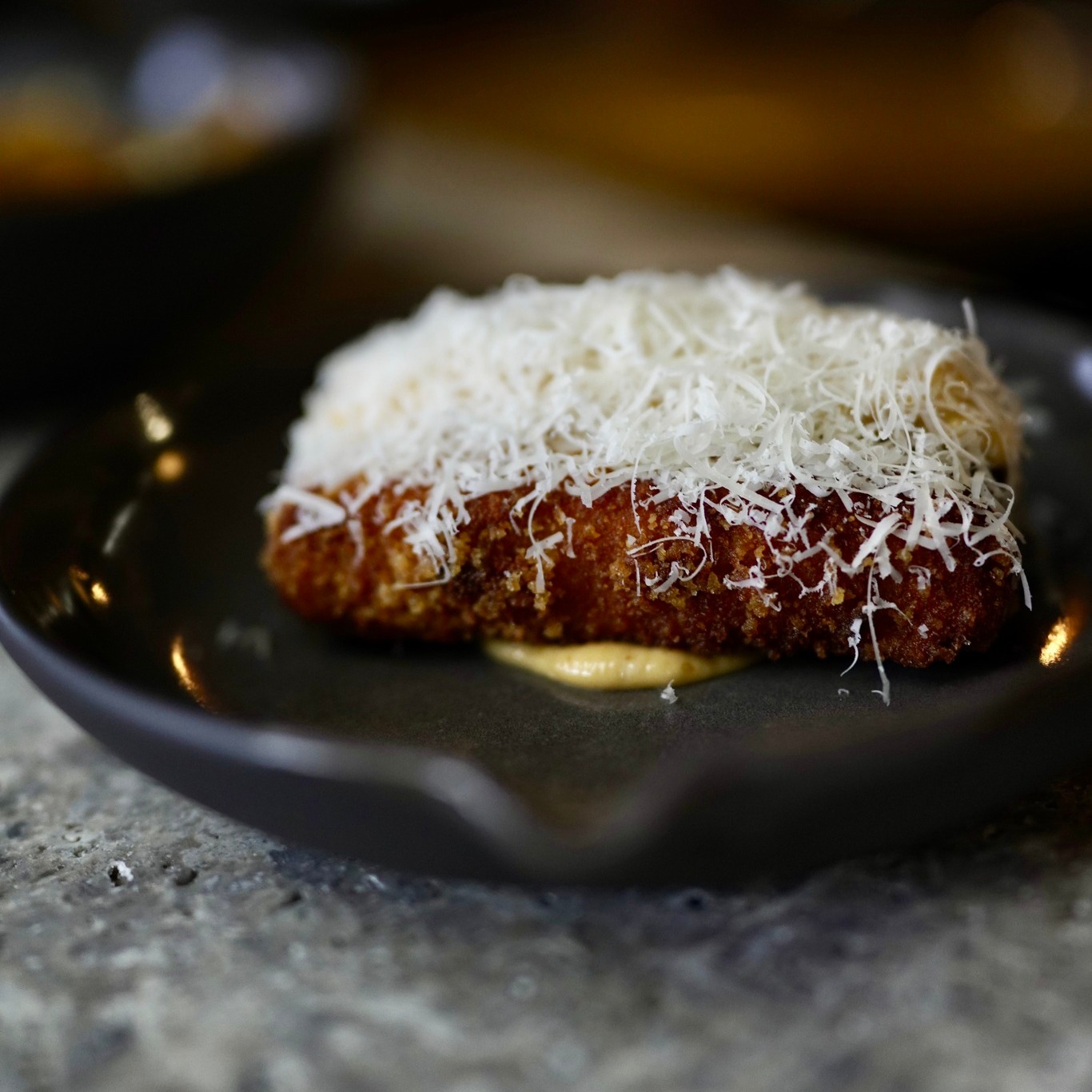 CROCCHETTA — Crumbed lasagne croquette, chilli mayo, parmigiano.
Crunchy on the outside, rich and comforting on the inside.
#theindependentgembrook #croquettes #lasagna #tapas