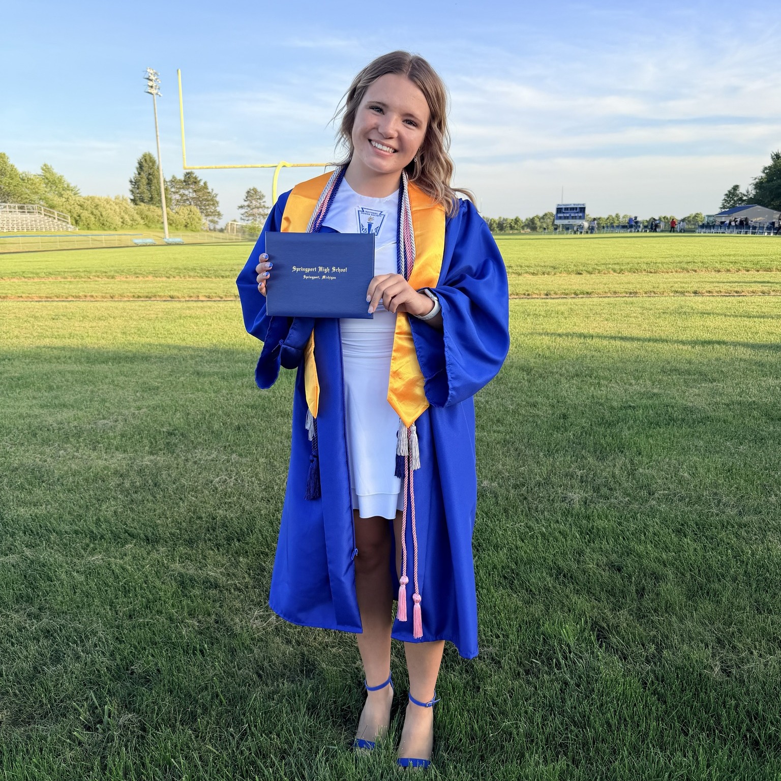 Please help us celebrate our incredible employees that have graduated with the class of 2026! 🍻
Their hard work, dedication, and commitment to both their studies and our team truly inspire us. We're so proud of everything they have accomplished and look forward to what amazing things they will do next! 💪
Ayla & Payton - Springport High School
Liz - Marshall High School
Emma - KCC