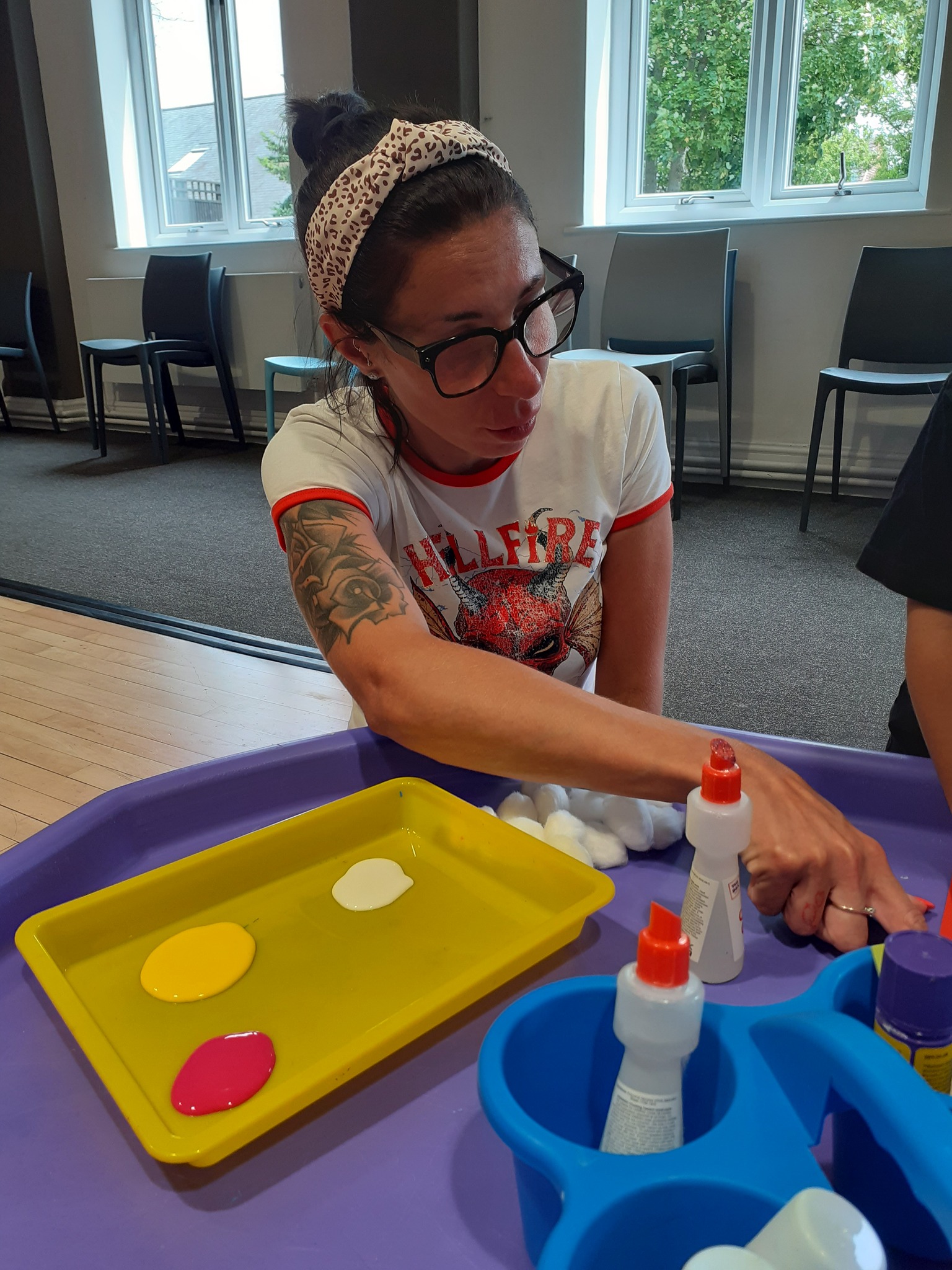 🌟 Volunteer Spotlight – Katie 🌟
As part of Volunteers' Week 2026, we'd like to say a huge thank you to Katie for her fantastic contribution as a volunteer at our Playgroup.
Katie, aged 36, first came to the group with her two young children and quickly became part of the Cluntergate Centre community, making new friends and building connections with other families. After enjoying the group herself, she decided to give back by volunteering and has been supporting the Playgroup for the past six months.
One of the biggest benefits Katie has gained from volunteering is increased confidence. Through meeting new people, helping at sessions, and becoming more involved in the community, she has grown in confidence and developed valuable new skills.
Katie says she would highly recommend joining the groups here at The Cluntergate Centre, highlighting the welcoming atmosphere, supportive friendships, and opportunities available for families.
Thank you, Katie, for your enthusiasm, kindness, and dedication. We are so grateful to have you as part of our volunteer team and community. 💙
#VolunteersWeek2026 #VolunteerSpotlight #ThankYouVolunteers #CluntergateCentre #CommunityConnections