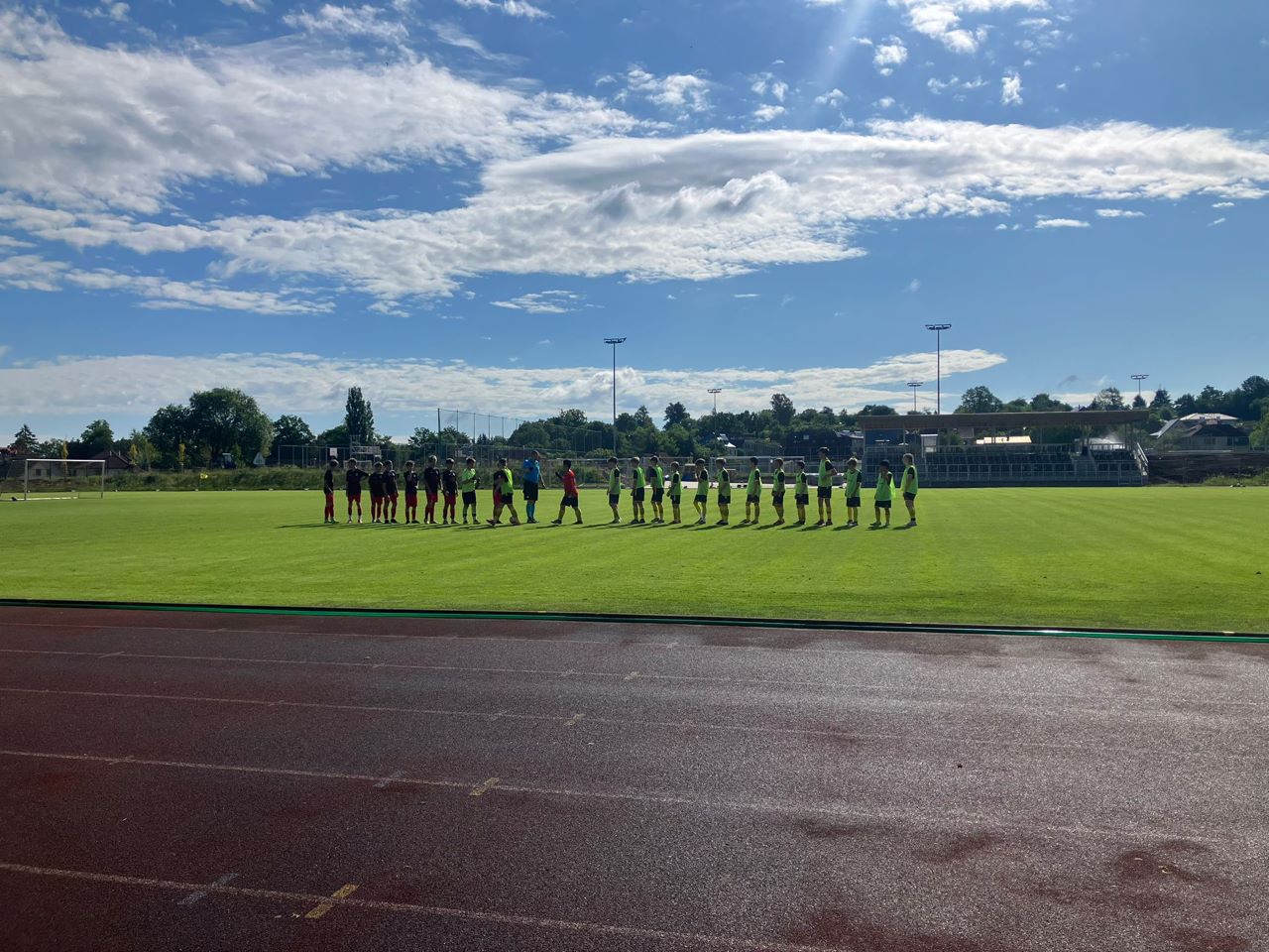 FC Chotěboř "ml. žáci" - Bystřice nad Perštejnem
Více na webu FC Chotěboř ⚽⚫🟡
https://www.fcchotebor.cz/post/fc-chotěboř-ml-žáci-bystřice-nad-perštejnem