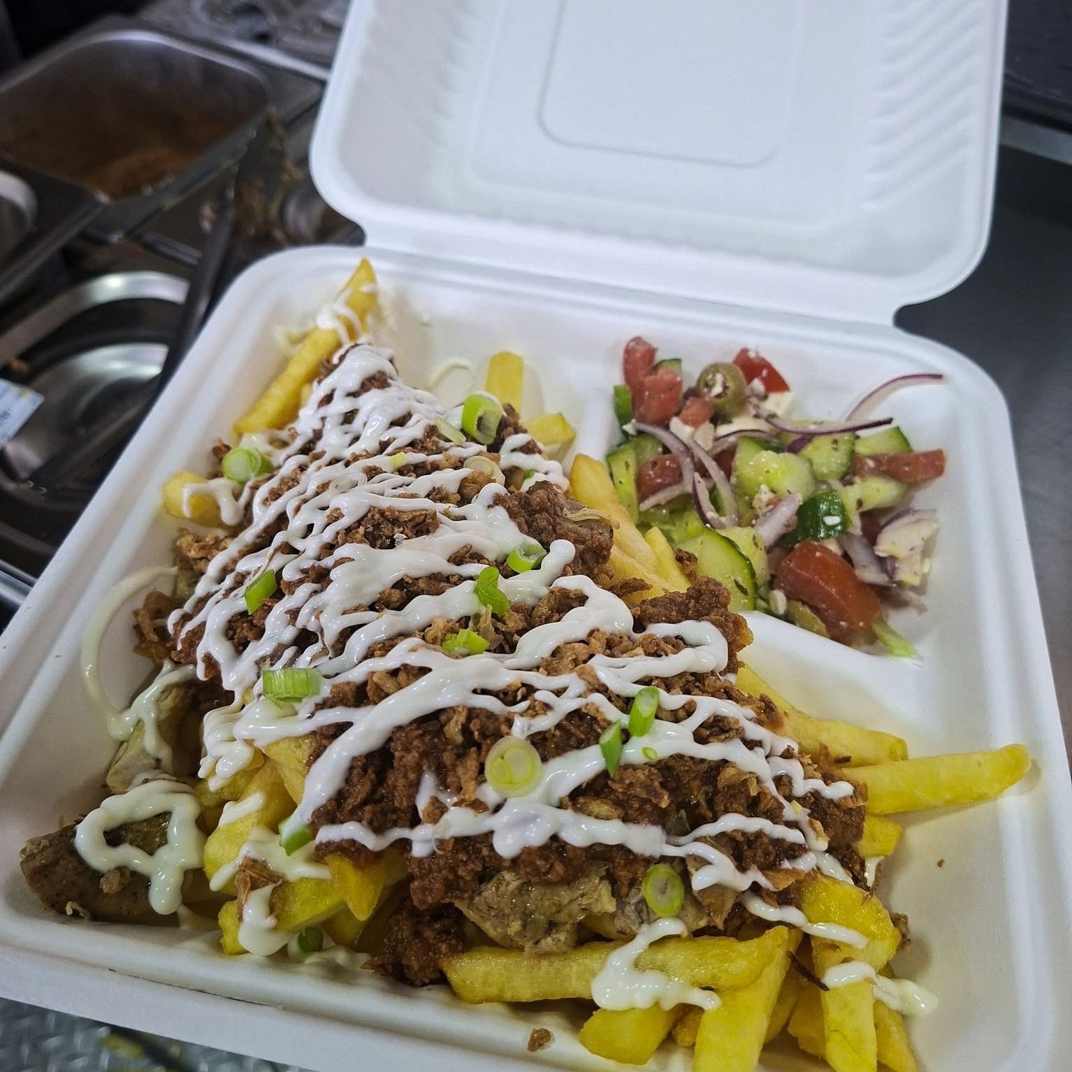 📆Just a few days to go until we arrive back at Broughty Castle on Saturday 18th July
📣And here's our next food announcement
🙌Delighted to welcome back @loadedpatatakia for a full weekend with us
🇬🇷They will serving up mighty fine Greek cuisine on Saturday 18th at our Market and Sunday 19th at The Barket
🏰Catch them on our Food Street at the Market Entrance from 10am both days