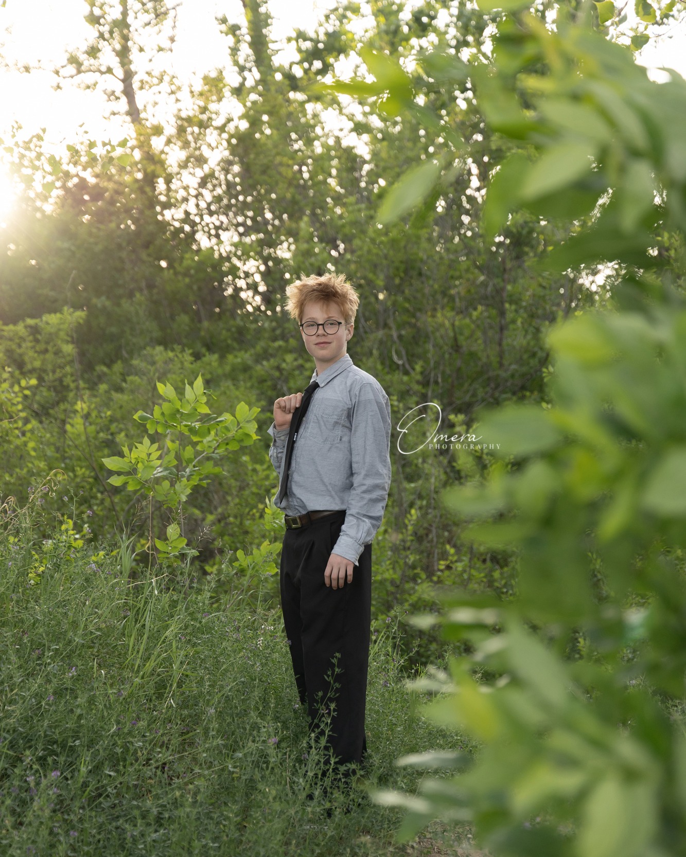Grad sessions shouldn't just be formals in my opinion; they should showcase some of who you are, and your personality should be able to radiate through.
Every time I work with the members of this family, I get sore cheeks by the end from smiling so much! They are some of the greatest clients to ever stand (or goof around) in front of my camera! Scroll to the end to see my favourite!