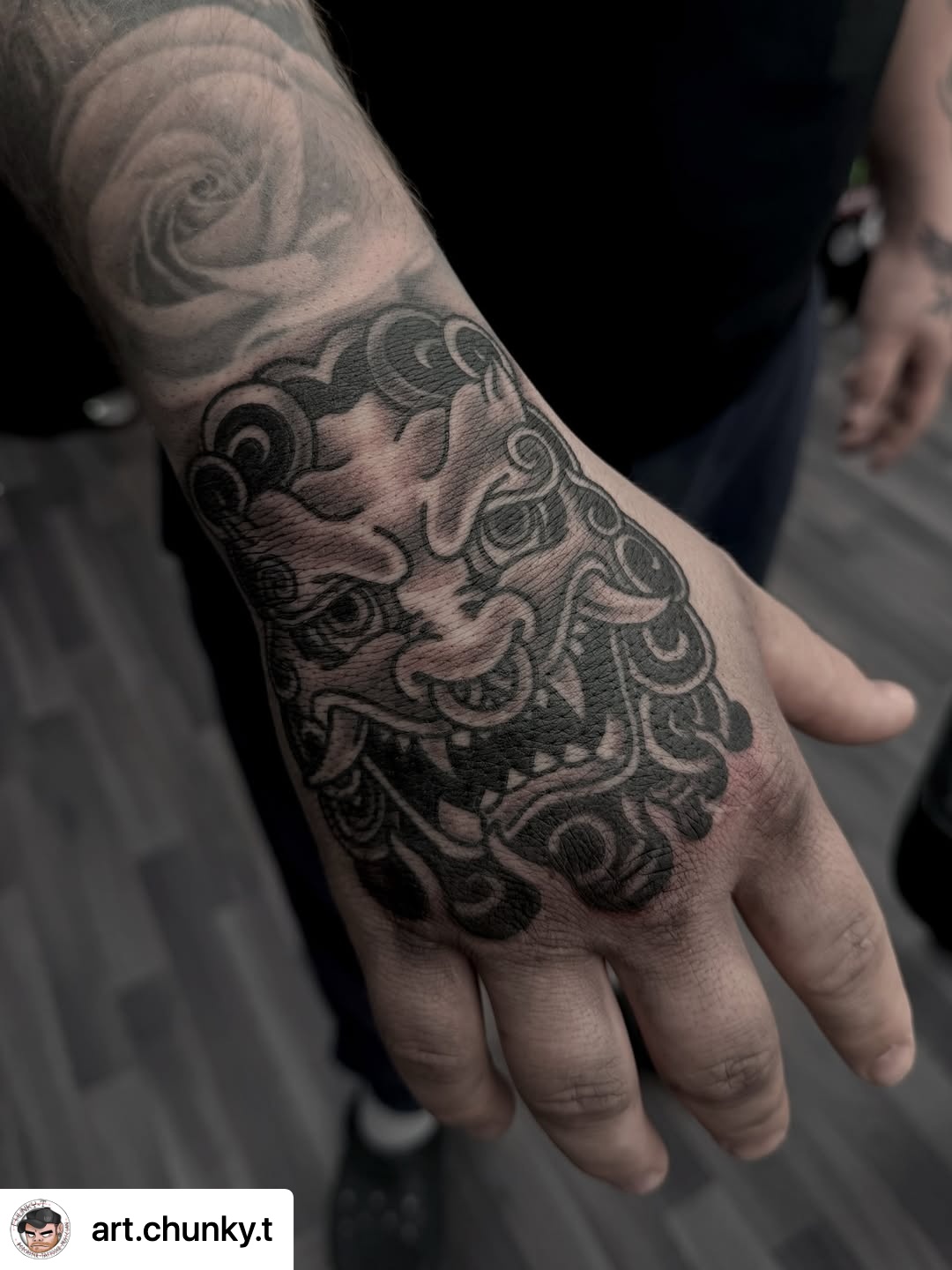@art.chunky.t Mad sick hand tings for Sean!