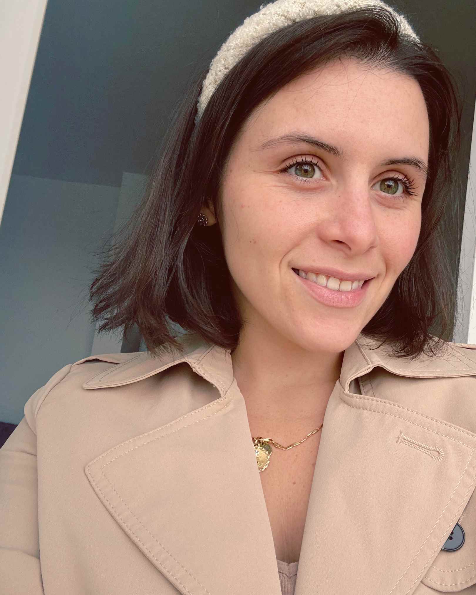 Pauline Lozano, alias Calma Head Spa, vient juste de poser son Head Spa à Évoléoz pour le plus grand bonheur des clientes de Colombes.
Calma Head Spa à Colombes, c’est une envie sincère d'offrir aux femmes un moment pour souffler, se ressourcer et se relaxer le temps d'un instant.
Venez profiter de cette belle parenthèse hors du temps, dans un cadre bienveillant, où l’écoute, la douceur et le respect du rythme de chacune sont essentiels.
Vous retrouverez Calma Head Spa du lundi au dimanche à Évoléoz Colombes.
Tous les détails et tarifs de votre prochaine expérience bien-être sont sur evoleoz.fr
Bienvenue à Calma Head Spa ! 💦
@evoleoz_oseretresoi #BienÊtreCapillaire #MassageCuirChevelu #SoinRelaxant #DétenteEtRelaxation #espacebienetre