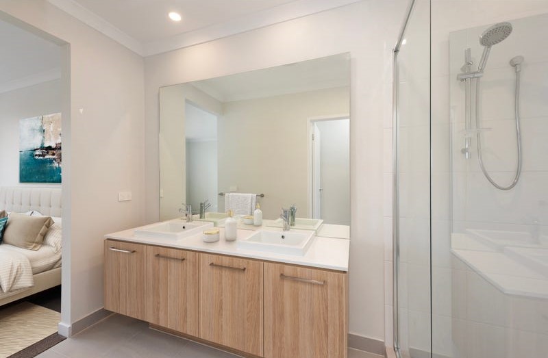 At Melbourne Shower Screens Online, we are committed to providing a high-quality product that is easy to order online and easy to install.
#MelbourneShowerScreensOnline #DIYLife