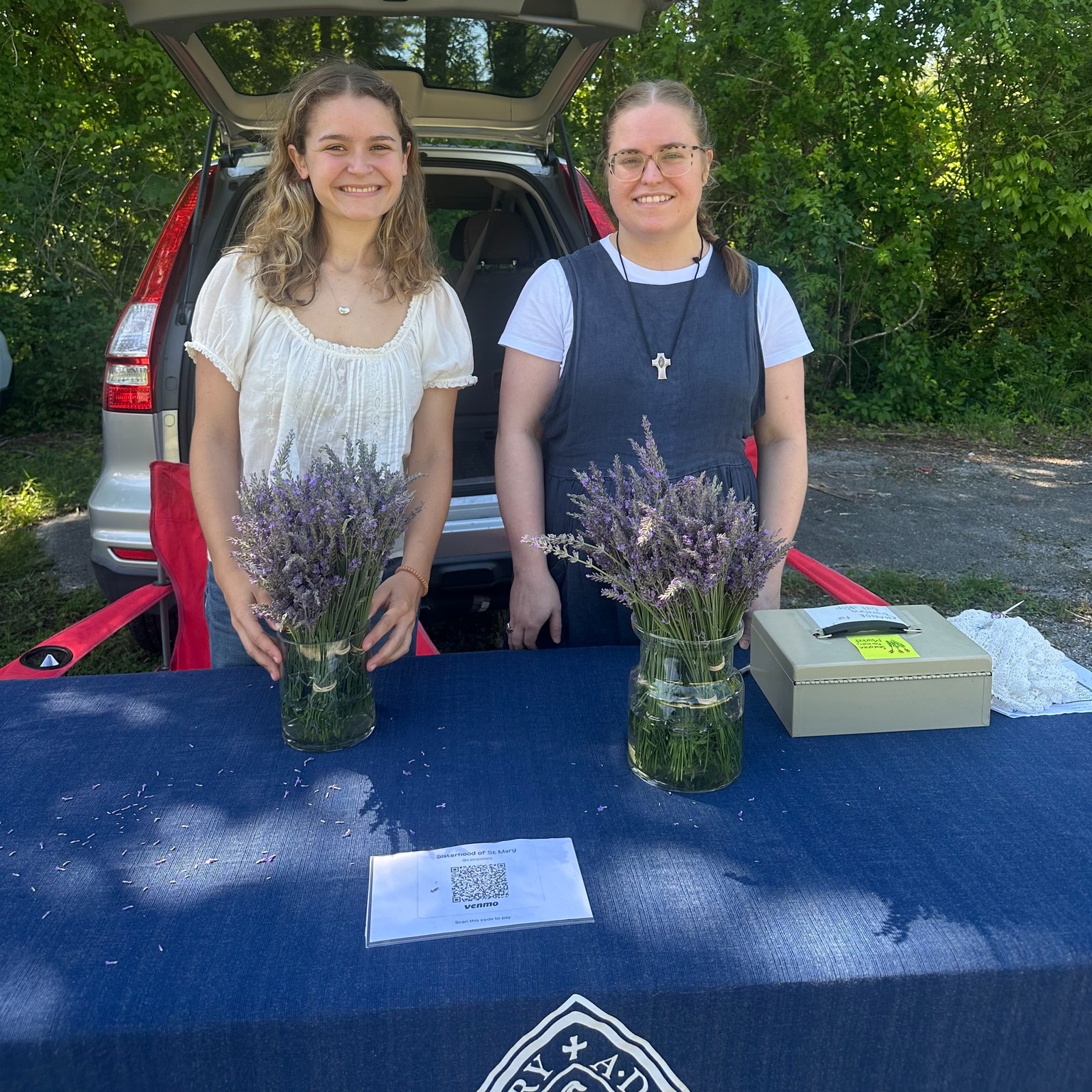 Thanks to our summer intern, Eleanor Dean, and to Sister Felicity, for representing us at the Sewanee Saturday Farmer's Market today. They sold fresh bundles of lavender from our organic garden. #lavender #organic #farmersmarket #summerinternship