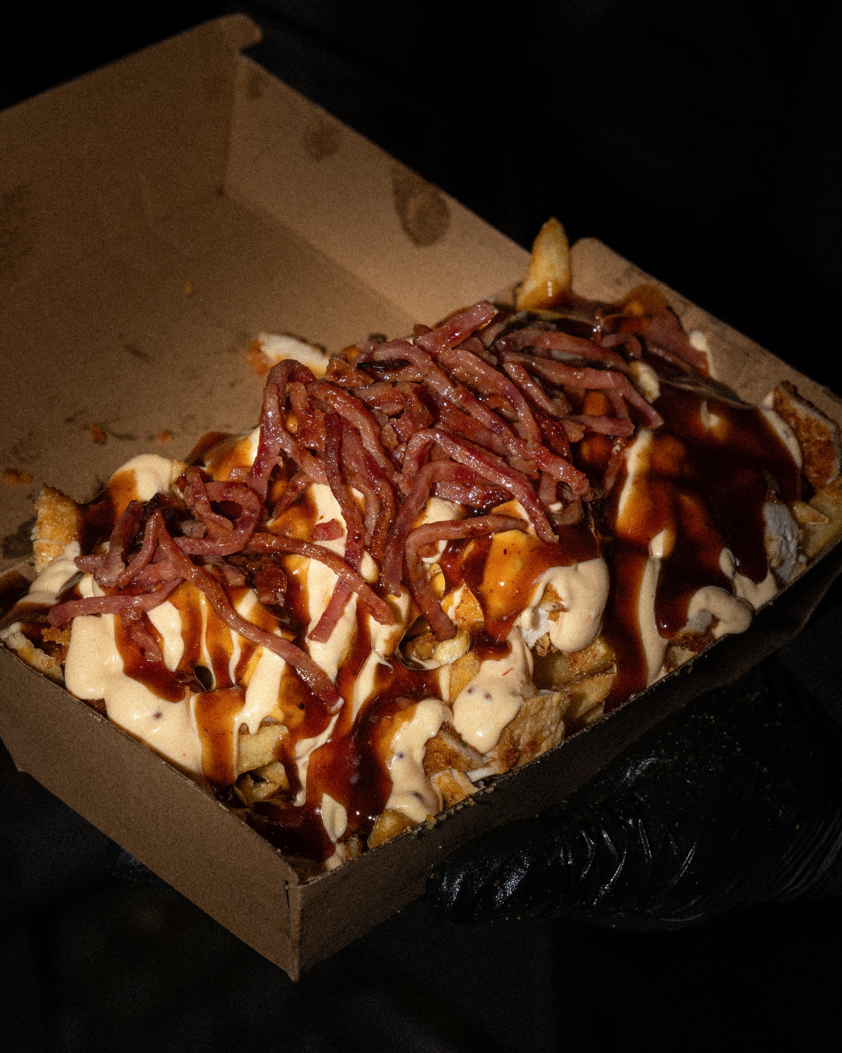 The OG Loaded Fries for the crew.
Order:
5x Original Loaded Fries
#latenight #sydney #burgers #loadedfries #openlate
