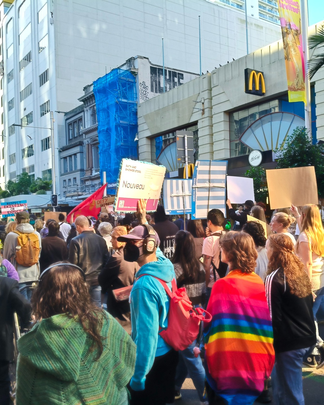 Gorgeous day out in the street with our community at the Mana Irawhiti: Defy Definition march. We marched in solidarity displaying our opposition to the "Definitions of woman and man bill.".
We were lucky enough to receive two placards from the march. We are always making history, our next generations need to hear our voices.
Thank you @rainbowactiontamaki for bringing us together.
Thank you @kaiawhina_tamaki for keeping us safe