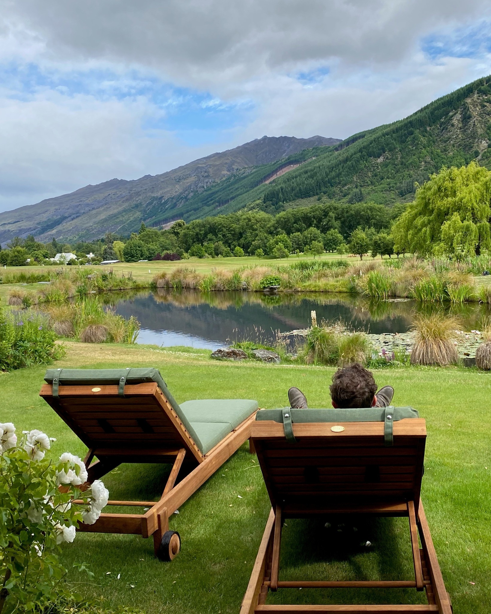 Take a moment, settle in and enjoy the view.
Ethan Loungers are designed for slow afternoons, quiet mornings and the simple luxury of relaxing outdoors in comfort. Handcrafted in New Zealand with enduring materials and a timeless silhouette, each piece is made to support the way you unwind, beautifully, naturally and for years to come.
From poolside retreats to elevated terraces and garden sanctuaries, our team can help you select the right outdoor pieces for your space, lifestyle and setting.
Get in touch with our team to start planning your perfect outdoor retreat.
Proudly Designed & Handcrafted in New Zealand Since 1984.
Explore more on our WEBSITE, link in bio!