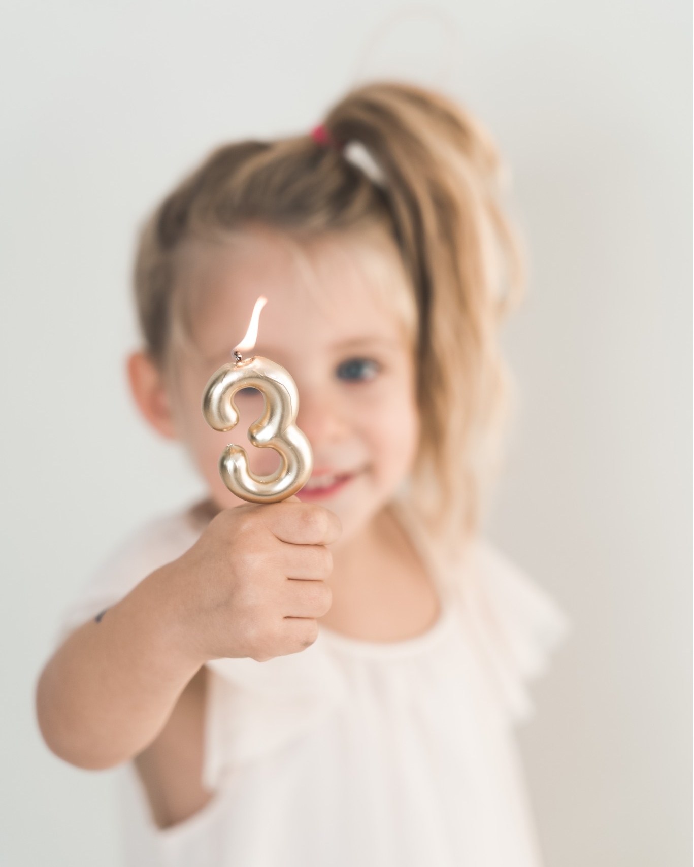 Che siano 3, 18, 30 o 60 anni, ogni compleanno racconta una storia.
Un servizio fotografico semplice, divertente e autentico per festeggiare un momento speciale e conservarlo nel tempo. ✨
Tu porta il sorriso, al resto penso io!