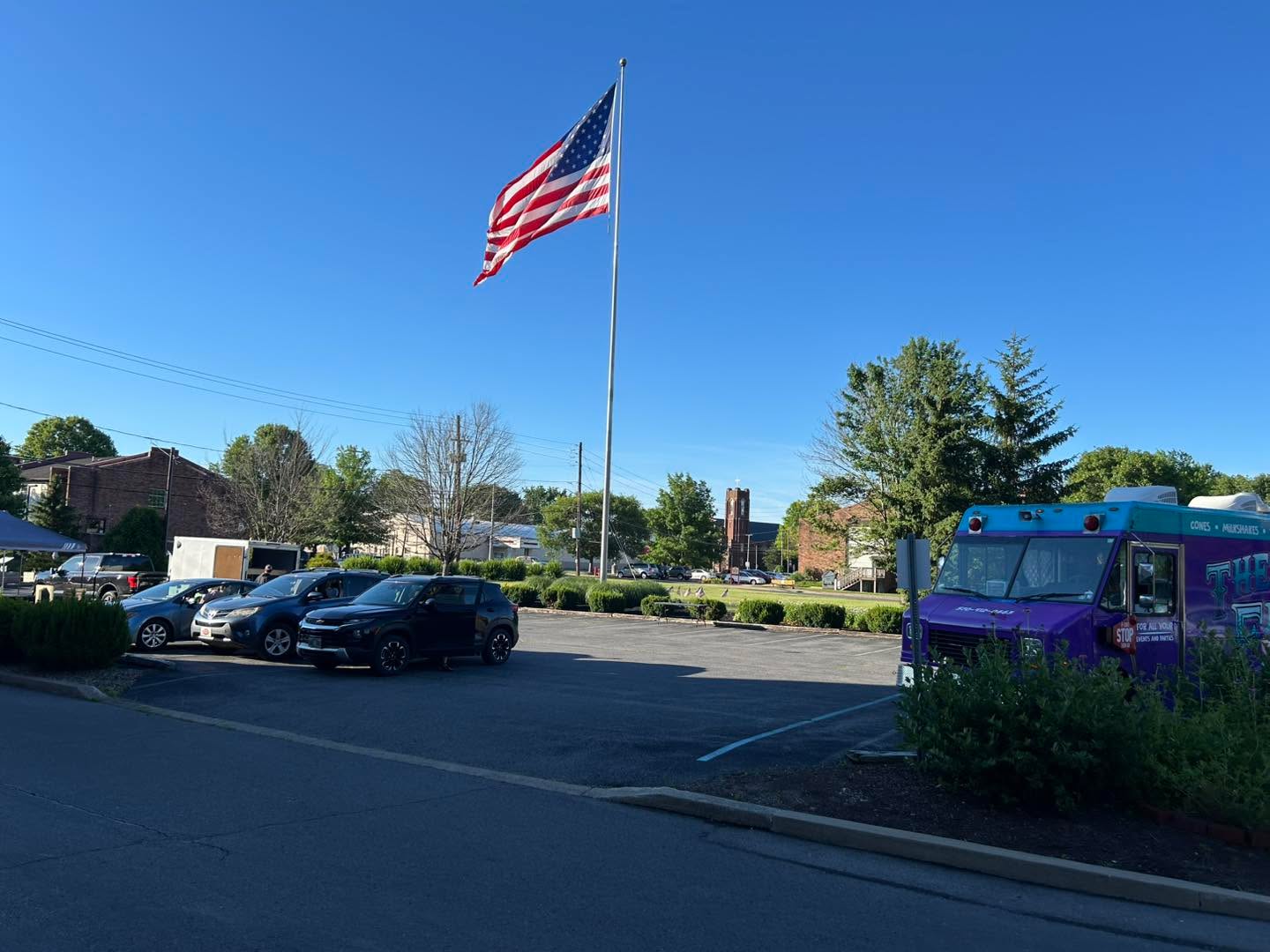 It’s a beautiful morning. We have some early risers here this morning for Summer Daze. Hope to see you today from 10-6 at Milton Community Center!