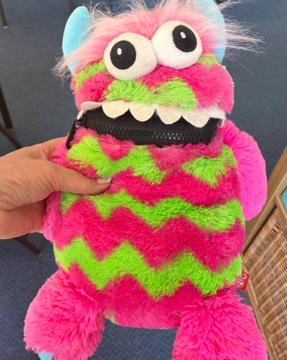 Meet one of the newest members of today’s assessment team… a Worry Monster! 💕💚
Sometimes children find it easier to write down a worry than say it out loud. A worry monster can provide a simple and reassuring way for children to share concerns, helping adults start important conversations and offer support when needed.
A small idea that can make a big difference. 😊