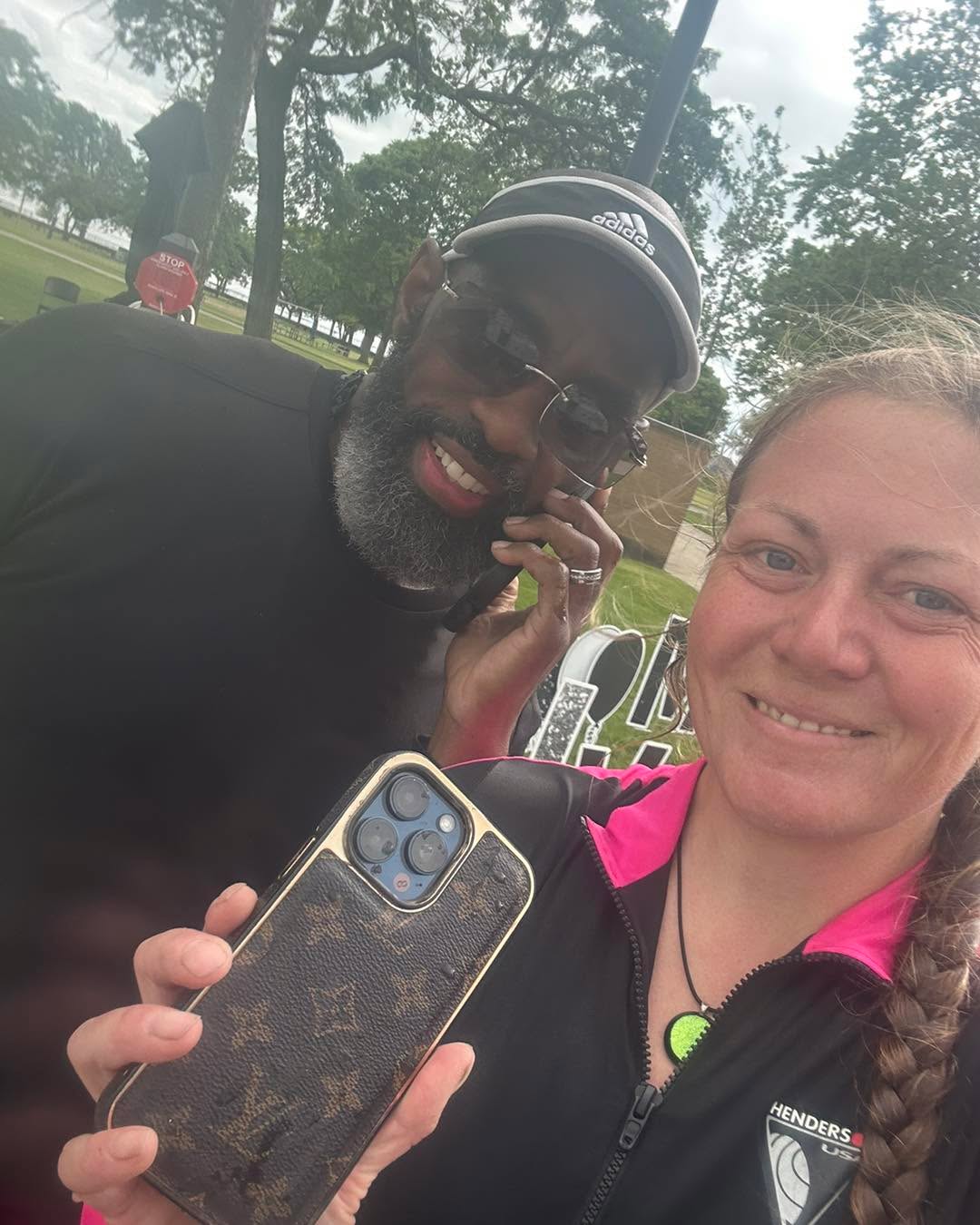 Renee’s husband met me to show me where her phone fell in at their boat at Metro. It ended up being a nice quick recovery.
.
.
#recoverydiving #lakestclair #greatlakesstate #detroitriver #stclairshores #clintonriver #harrisontownship #boattown #algonac #stclair #metrobeach #michiganboating #puremichigan #michiganmarinas #metaldetector #safeharbormarinas #boatmichigan