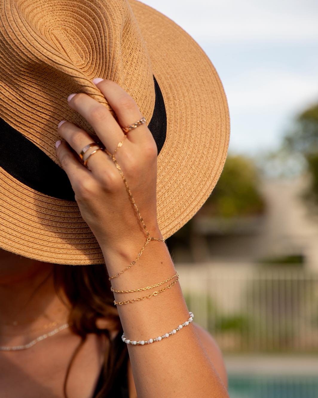 ✨ Ce dimanche 21 juin, retrouvez ApriLya au Marché Public de Baie-Saint-Paul ! ✨
Venez découvrir nos bracelets et bijoux de cheville infinis, sans fermoir, élégants et personnalisés. 💖
📍 Marché Public de Baie-Saint-Paul
📅 Dimanche 21 juin
🕙 De 10 h à 15 h
Au plaisir de vous accueillir à notre kiosque ! ✨