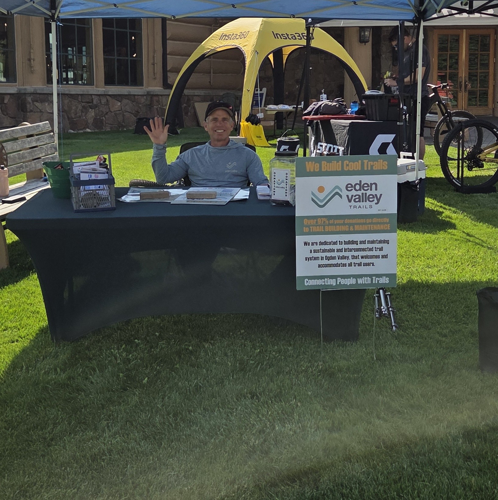 🚵♂️ We're at @snowbasinresort TODAY for the grand opening of the new bike park! Come say hi to the EVT crew and check it out for yourself.
While you're up there, lap Canyon Rim 🔥 — the trail's riding great and it's the perfect excuse to spend the day on the mountain.
See you on the trails! 🚵♀️
#EdenValleyTrails #Snowbasin #MTB #OgdenValley