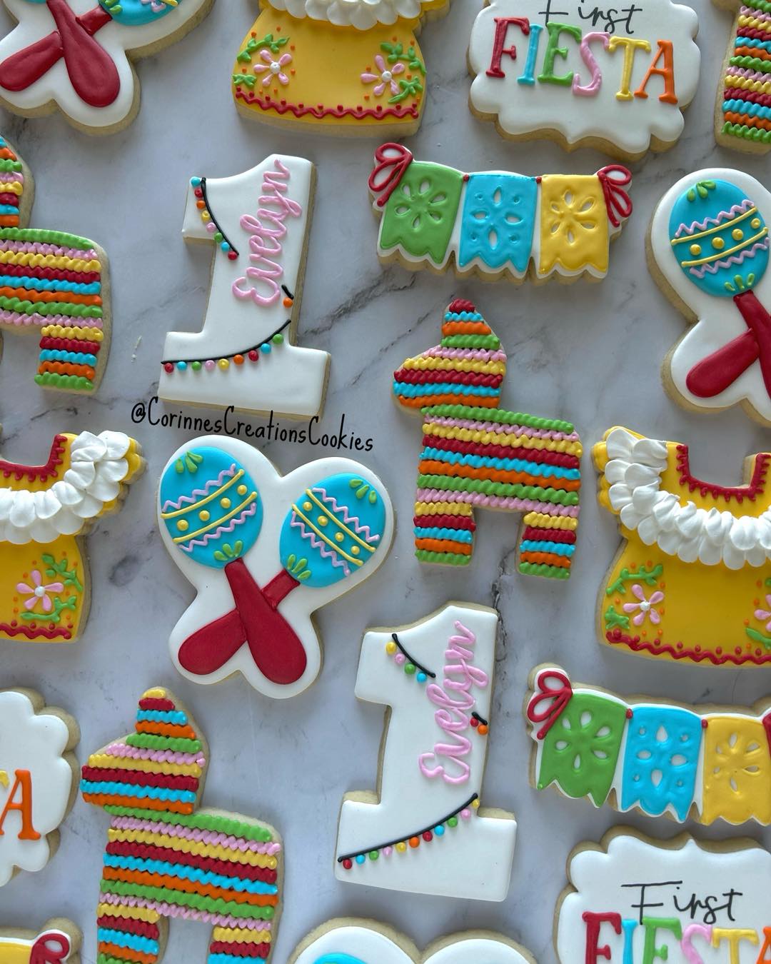 I bet Evelyn’s first Fiesta was a great time! These cookies were so colorful.
.
.
.
#firstbirthdaycookies #birthdaycookies #thewoodlandstxcookies #sugarcookies #firstbirthday #decoratedcookies #decoratedcookies #customcookies #fiestas #first #fiesta #firstfiestabirthday