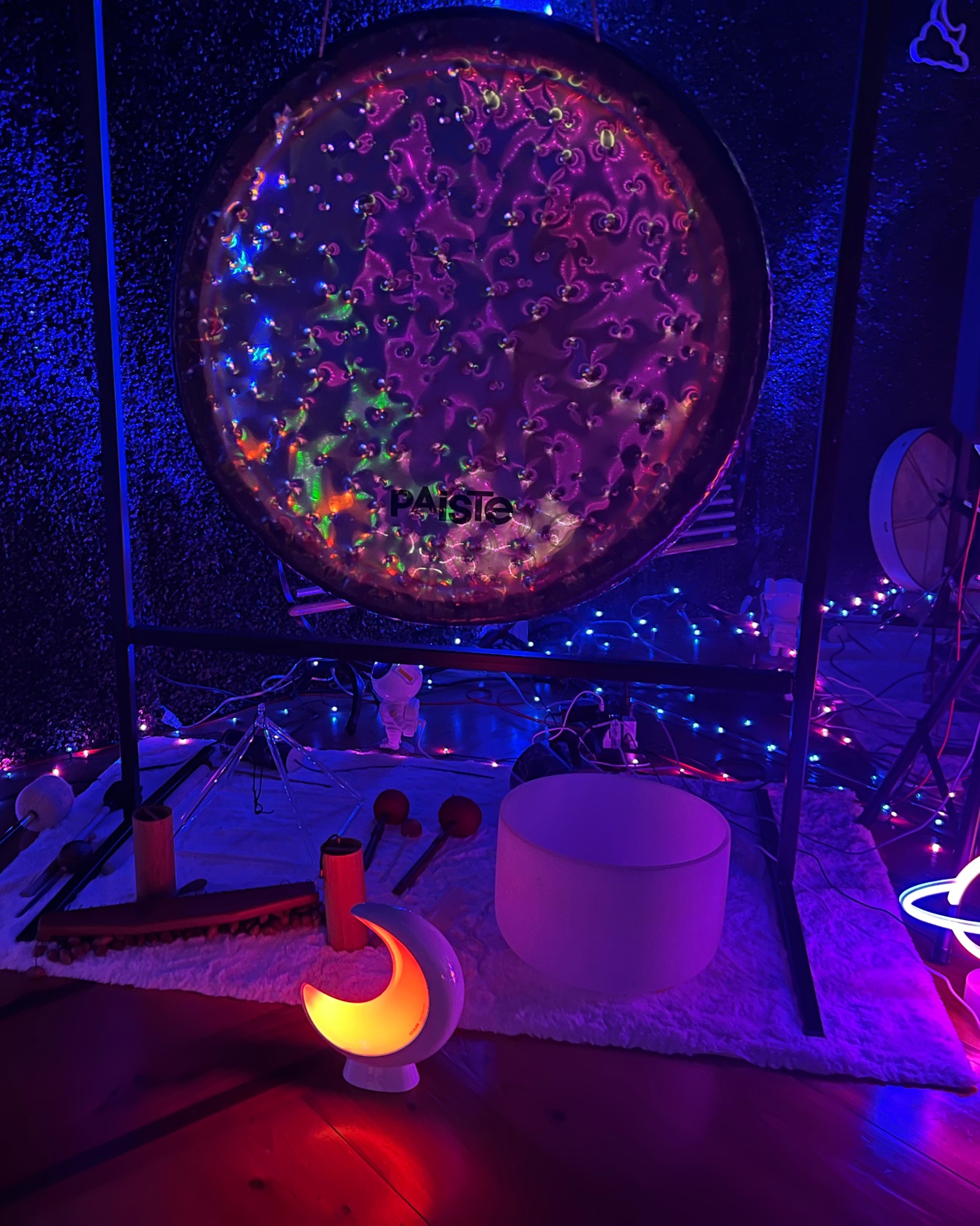 Feeling overwhelmed?
Give yourself an hour to unplug, unwind, and reset. Sound baths are designed to calm the nervous system, quiet the mind, and help the body deeply relax.
⨠Your reset is waiting.
đ www.mysticaloasis.com/events
#MysticalOasis #SoundHealing #DeepRelaxation #HammockSoundBath #StressRelief #NervousSystemReset #WellnessJourney