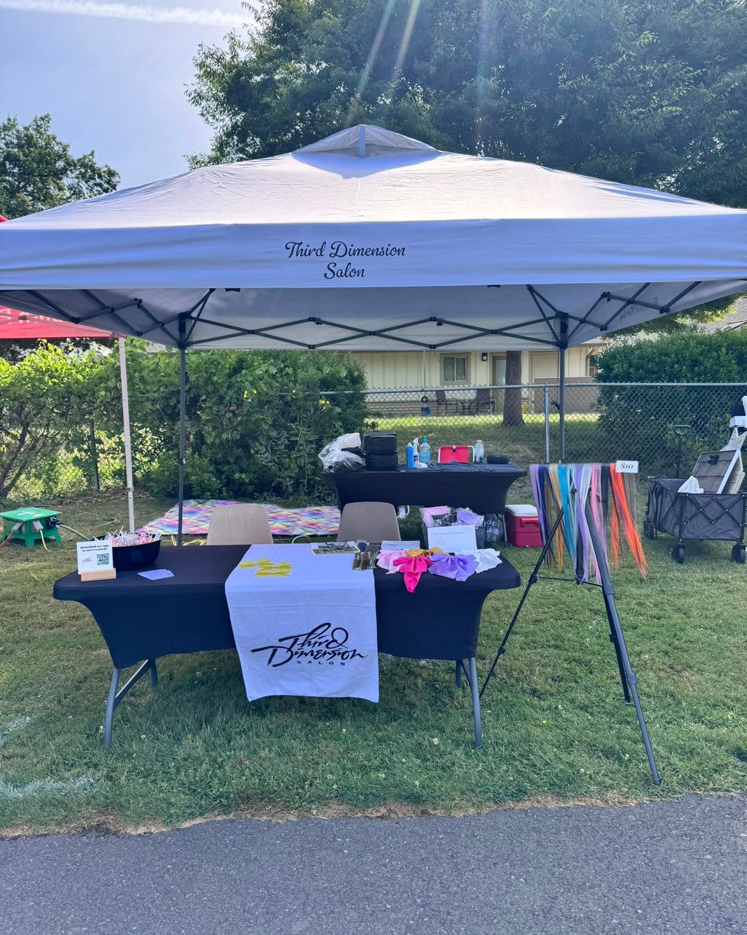 ✂️💙 We didn’t get many pictures from Kids Day because we were so busy giving free haircuts at Les Gove Park!
It was such a pleasure to give back to our community and help local families get their kids ready for summer. We had an amazing turnout, stayed busy all day, and by the end we were completely exhausted—but in the best way possible!
A huge thank you to everyone who stopped by and supported the event. We’re already looking forward to doing it again next year… maybe with a few more stylists on hand! 😊
Thank you, Auburn, for letting us be a part of such a wonderful day. 💙✂️ #KidsDay #LesGovePark #AuburnWA #CommunityFirst #ThirdDimensionSalon