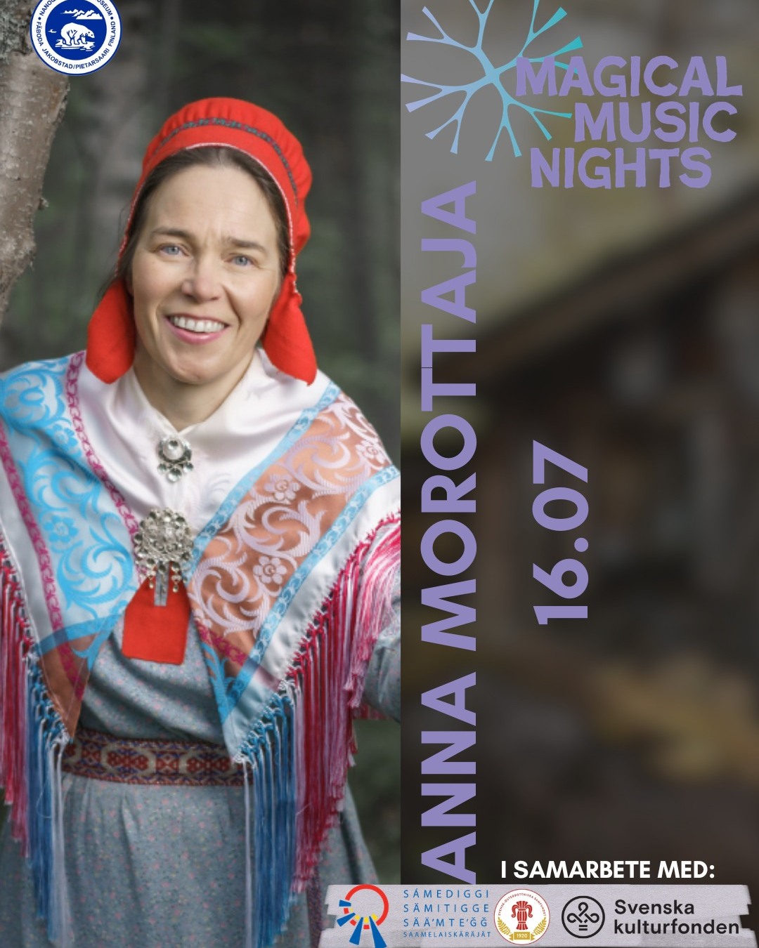 🇸🇪 Magical Music Nights: Anna Morottaja
⏱️ Torsdag 16.07 kl. 18:00
📍Arktiska museet Nanoq, utomhuskonsert i Björnidet
Anna Morottaja är en enaresamisk musiker och sångerska, särskilt känd för sitt arbete med att bevara och föra vidare den enaresamiska sångtraditionen. Hon framför både nordsamisk jojk och enaresamisk livđe.
🎟En biljett kostar 20 € för vuxna och 15 € för studerande. Biljetten inkluderar även inträde till museet som har kvällsöppet till kl. 20.00. Nanoqföreningen säljer kaffe, samt något sött och salt att äta.
Förhandsbokning av biljetter sker genom formuläret som finns på Nanoqs Instagram. Förhandsbokning är inte ett måste men rekommenderas varmt.
❗OBS Evenemanget hålls med väderreservation.
Välkommen!✨
🇫🇮 Magical Music Nights: Anna Morottaja
⏱️ Torstai 16.7 klo. 18
Arktinen museo Nanoq, ulkoilmakonsertti📍 Karhunpesä
Anna Morottaja on inarinsaamelainen muusikko ja laulaja, joka tunnetaan erityisesti inarisaamelaisen lauluperinteen vaalijana ja välittäjänä.
🎟Lippu maksaa 20 € aikuisilta ja 15 € opiskelijoita. Lippu sisältää myös pääsyn museoon, joka on avoinna iltaisin klo 20.00 asti. Nanoq-yhdistys myy kahvia sekä pientä makeaa ja suolaista syötävää.
Lippujen ennakkovaraus tehdään Nanoqin Instagramista. Ennakkovaraus ei ole pakollinen, mutta sitä suositellaan lämpimästi.
❗Huom. Tapahtuma järjestetään säävarauksella.
Tervetuloa!✨
🇬🇧 Magical Music Nights: Anna Morottaja
⏱️ Thursday 16th July at 18:00
📍Arctic Museum Nanoq, outdoor concert at the Bear's Den
Anna Morottaja is an Inari Sámi musician and singer best known for preserving and promoting the Inari Sámi singing tradition. She performs both Sámi yoiks and Inari Sámi livđes.
🎟Tickets cost 20 € for adults and 15 € for students. The ticket also includes entry to the museum, which will have evening opening hours until 20.00. The Nanoq association will be selling coffee as well as sweet and savory snacks.
Advance ticket reservations can be made through Nanoq's Instagram. Advance reservation is not required, but it is highly recommended.
❗Note: The event is weather dependent.
✨Welcome!
#magicalmusicnights #jakobstad