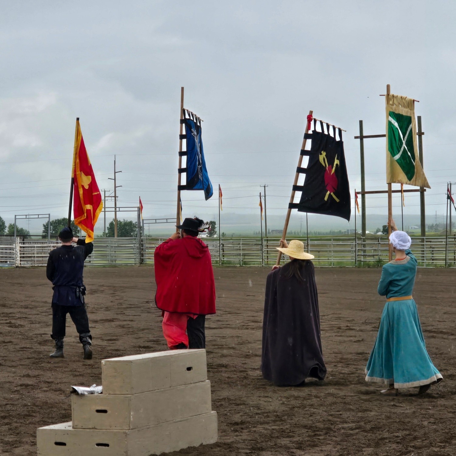 Saturday at the High River Medieval Faire provided the audience with some great hits, even in the rain of the final jousts of the day!
#STALC #jousting #horses #HighRiverMedievalFaire #joustingtournament